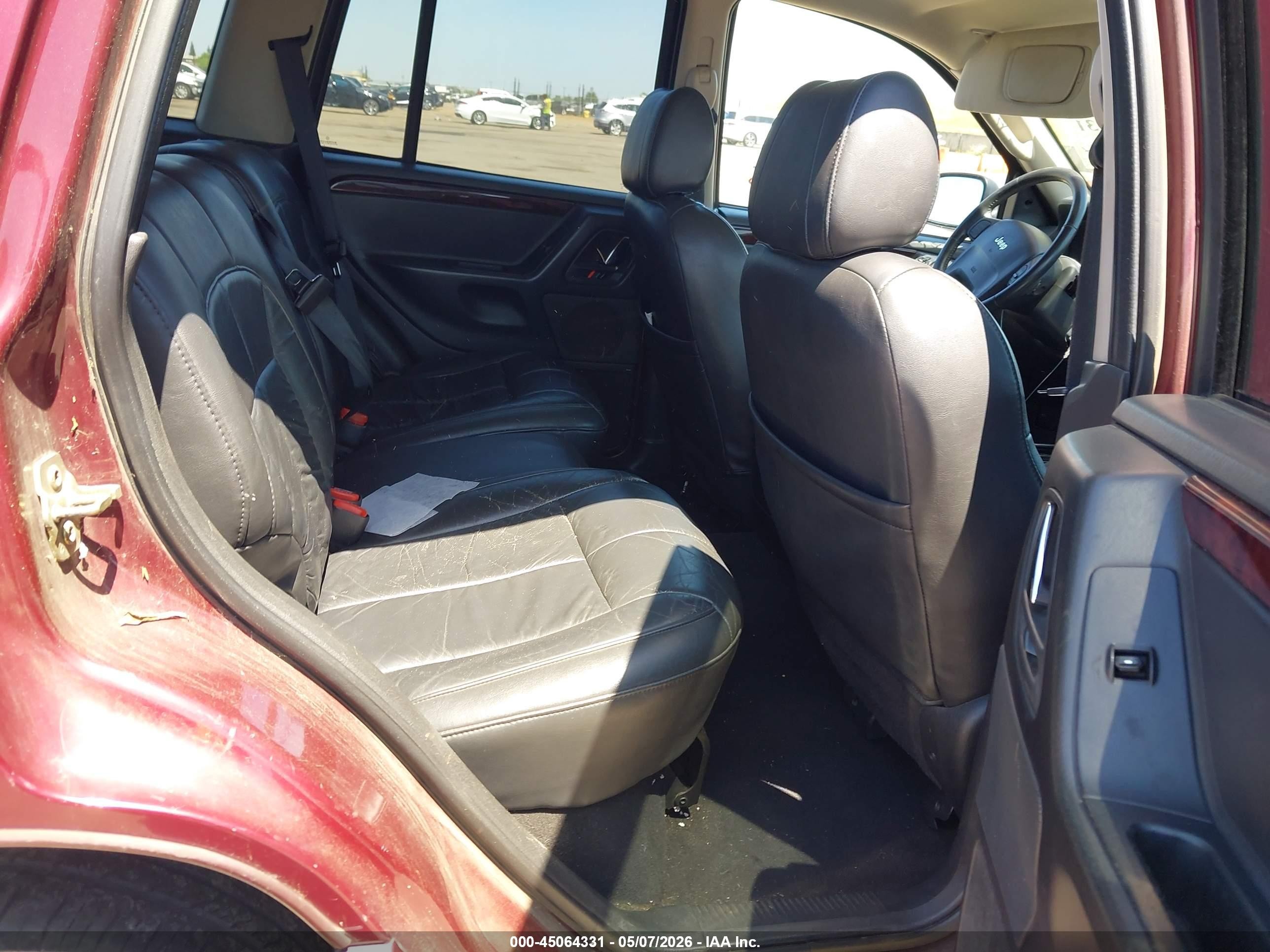 2003 Jeep Grand Cherokee Limited Maroon vin: 1J4GW58N23C571383