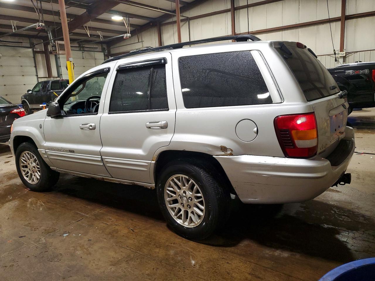 2004 Jeep Grand Cherokee Limited Серебряный vin: 1J4GW58N24C415913