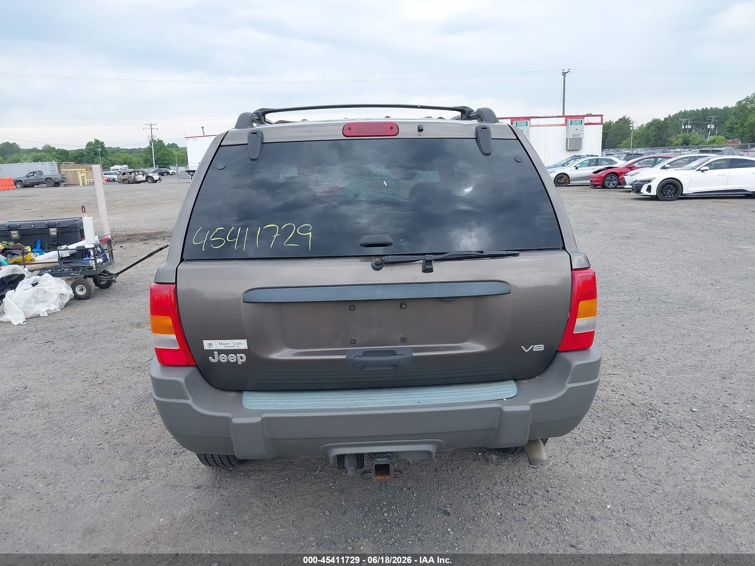 1999 Jeep Grand Cherokee Laredo Gray vin: 1J4GW58N2XC730375