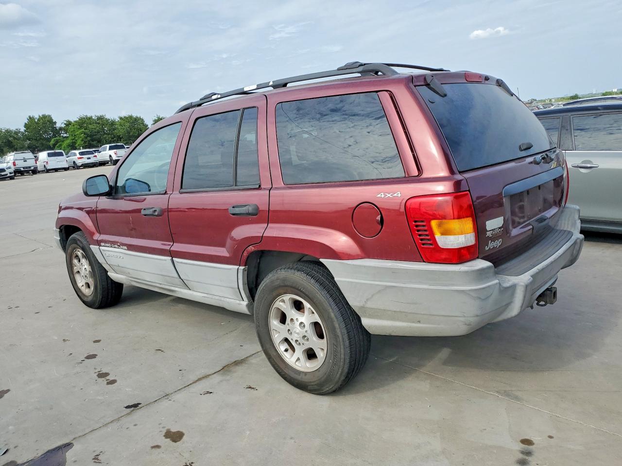 1999 Jeep Grand Cherokee Laredo Burgundy vin: 1J4GW58N2XC784839