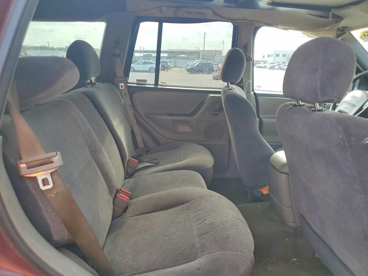 1999 Jeep Grand Cherokee Laredo Burgundy vin: 1J4GW58N2XC784839