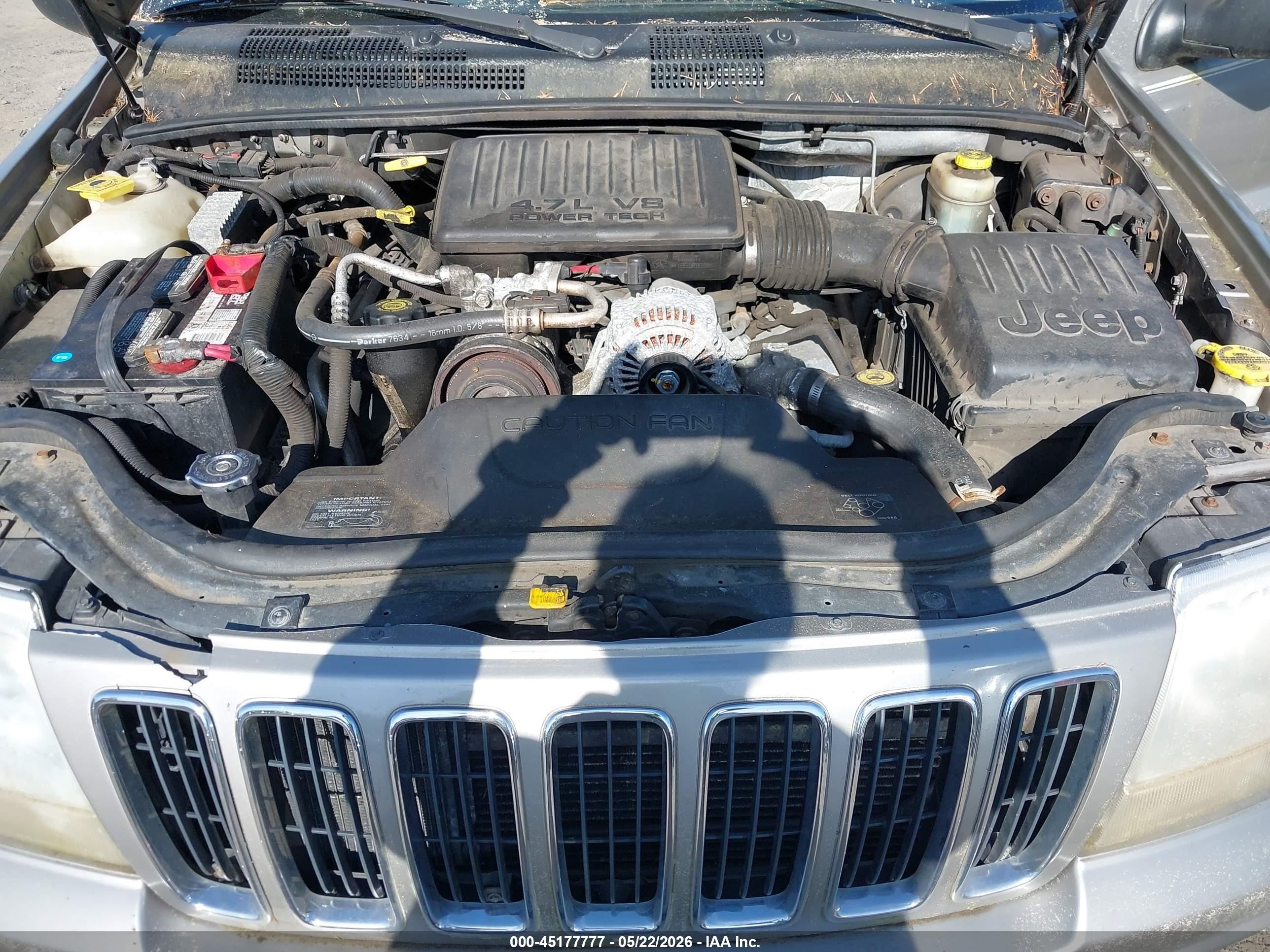 2001 Jeep Grand Cherokee Limited Silver vin: 1J4GW58N41C661972
