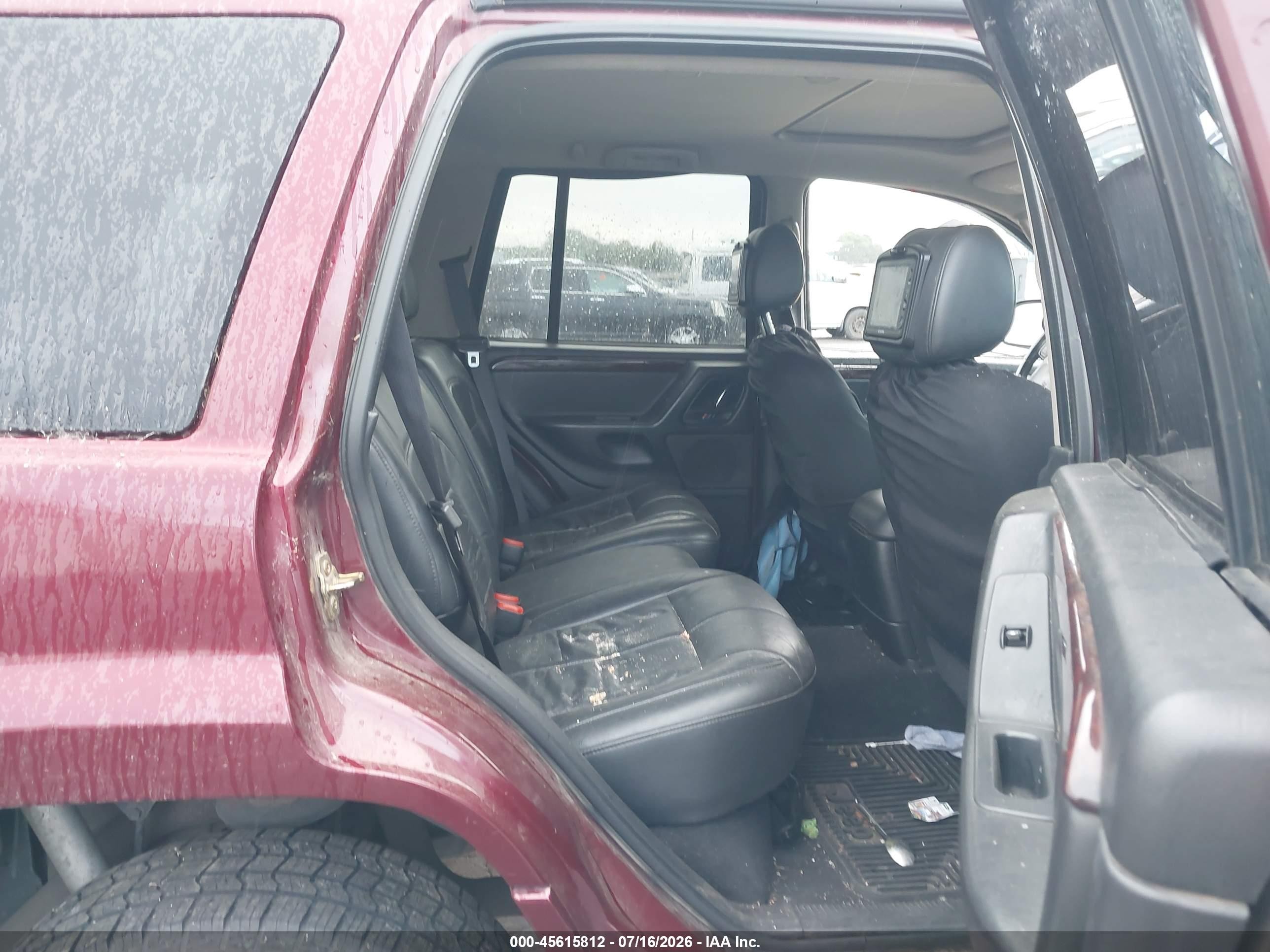 2003 Jeep Grand Cherokee Limited Burgundy vin: 1J4GW58N53C538622
