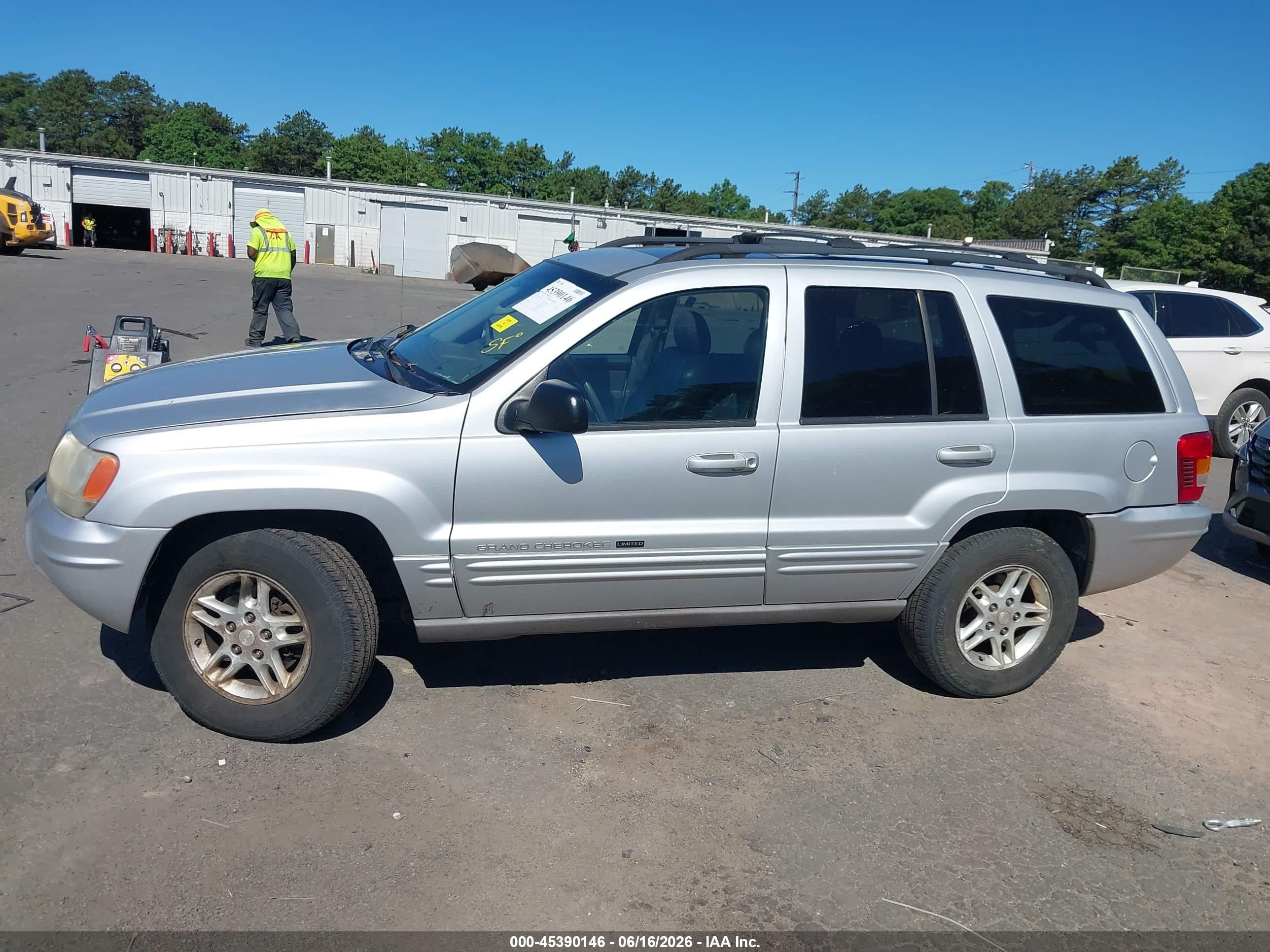 2004 Jeep Grand Cherokee Limited Silver vin: 1J4GW58S14C174271