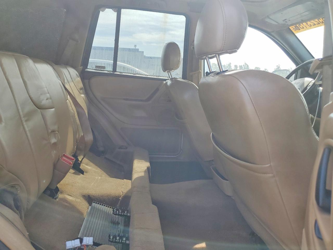 1999 Jeep Grand Cherokee Laredo Белый vin: 1J4GW58S3XC589239