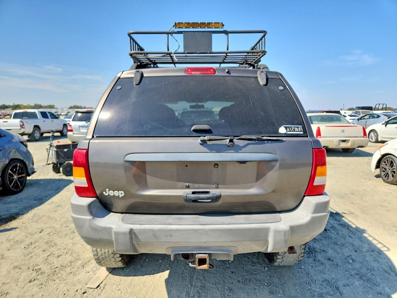 1999 Jeep Grand Cherokee Laredo Gray vin: 1J4GW58S5XC687799