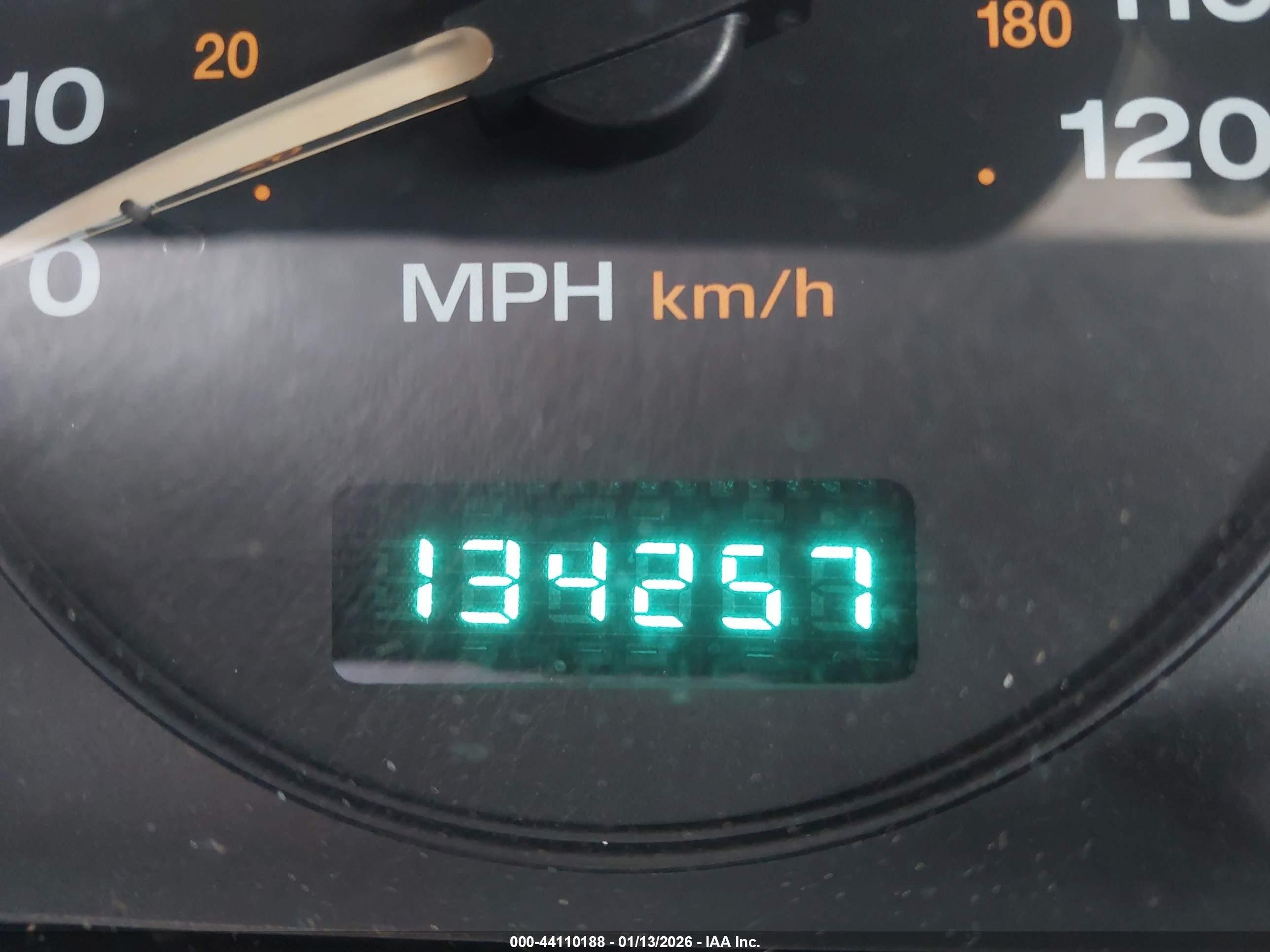 1999 Jeep Grand Cherokee Laredo Maroon vin: 1J4GW58S6XC705002