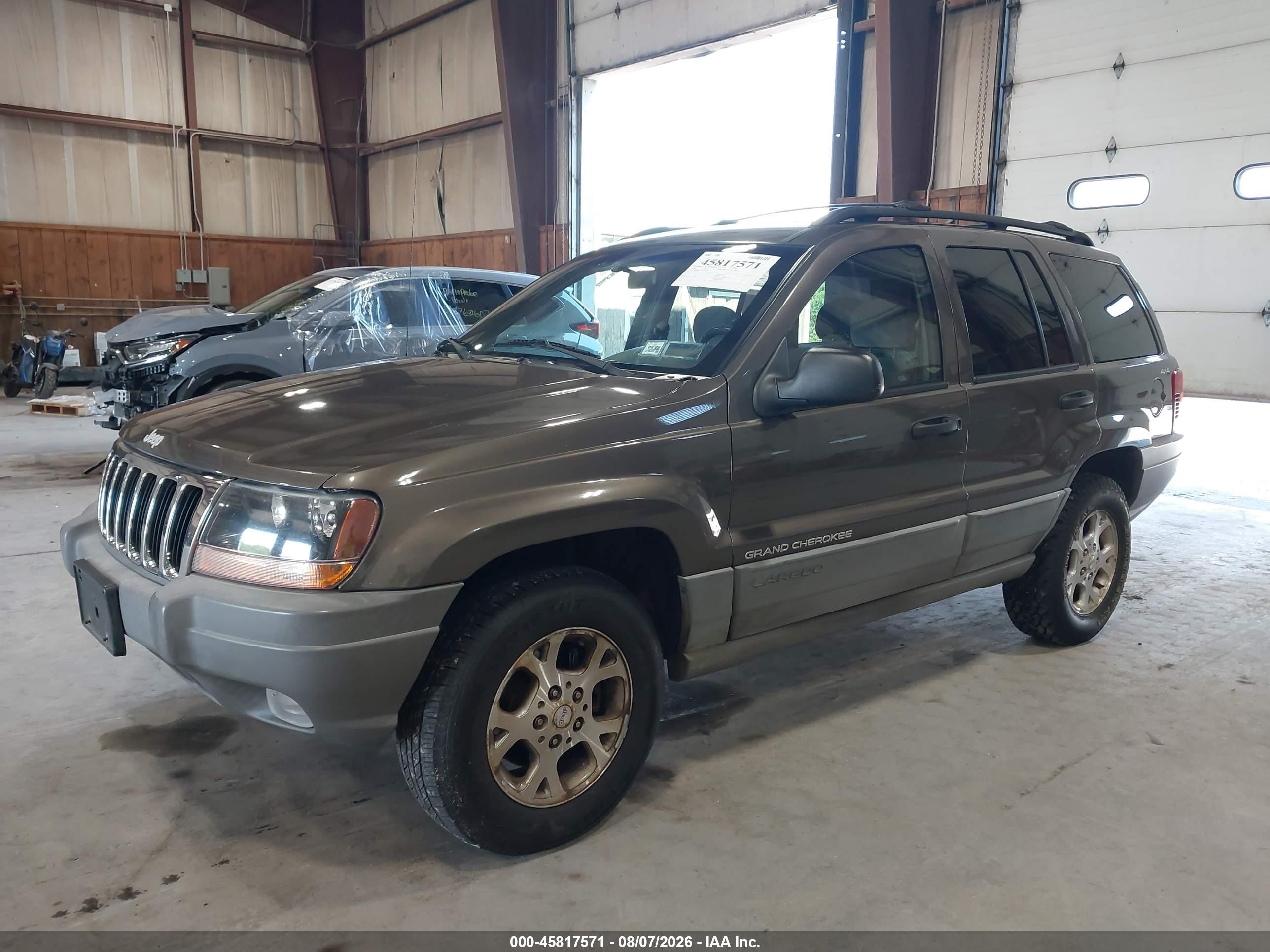 1999 Jeep Grand Cherokee Laredo Gray vin: 1J4GW58S7XC538892