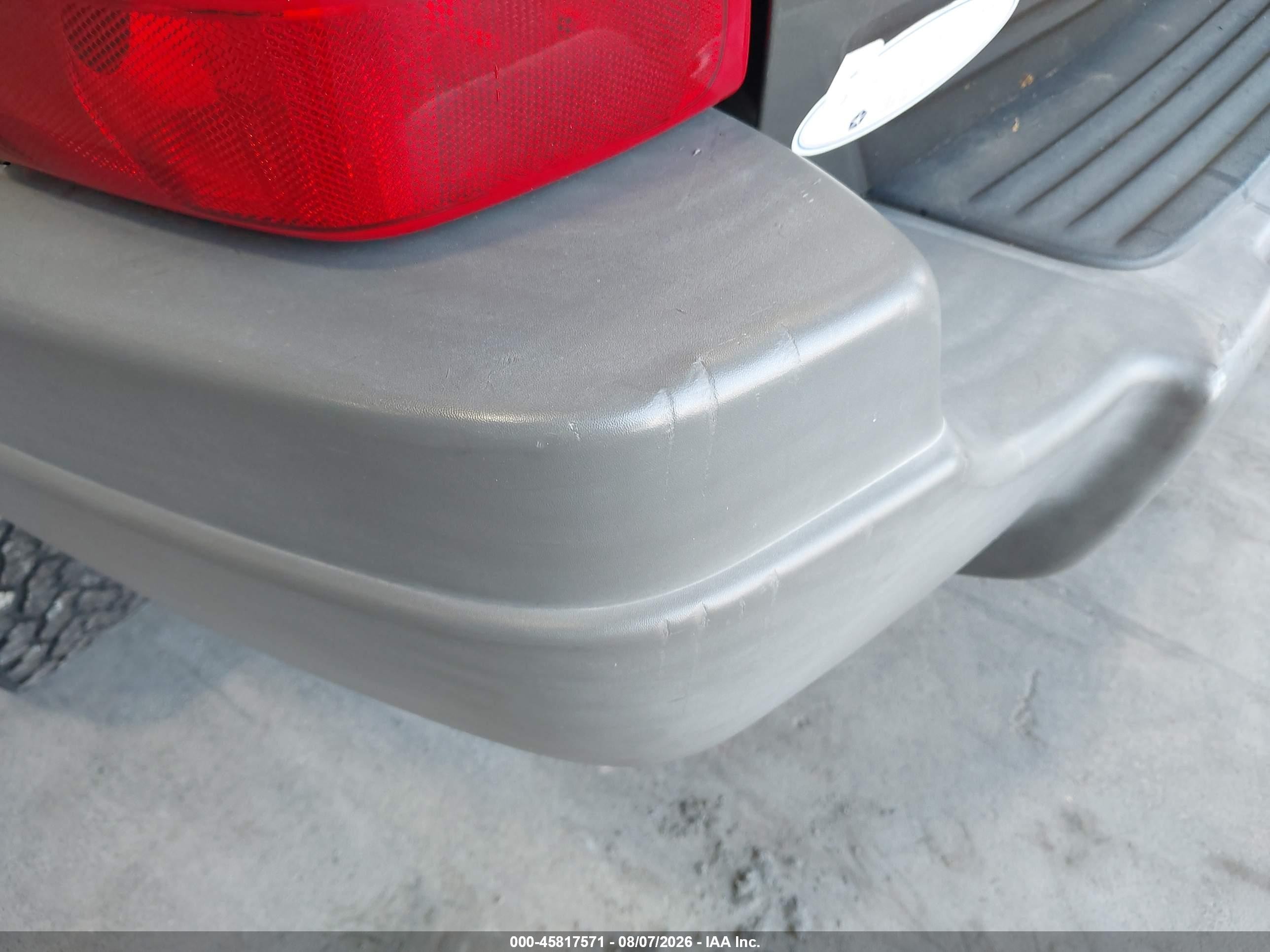 1999 Jeep Grand Cherokee Laredo Gray vin: 1J4GW58S7XC538892