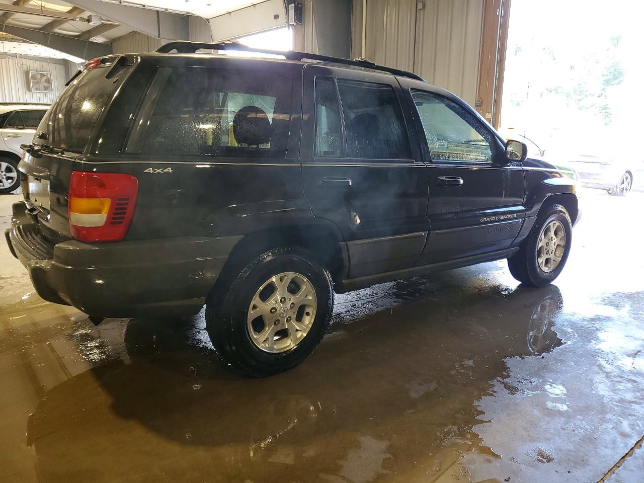 1999 Jeep Grand Cherokee Laredo Gray vin: 1J4GW58S7XC553733