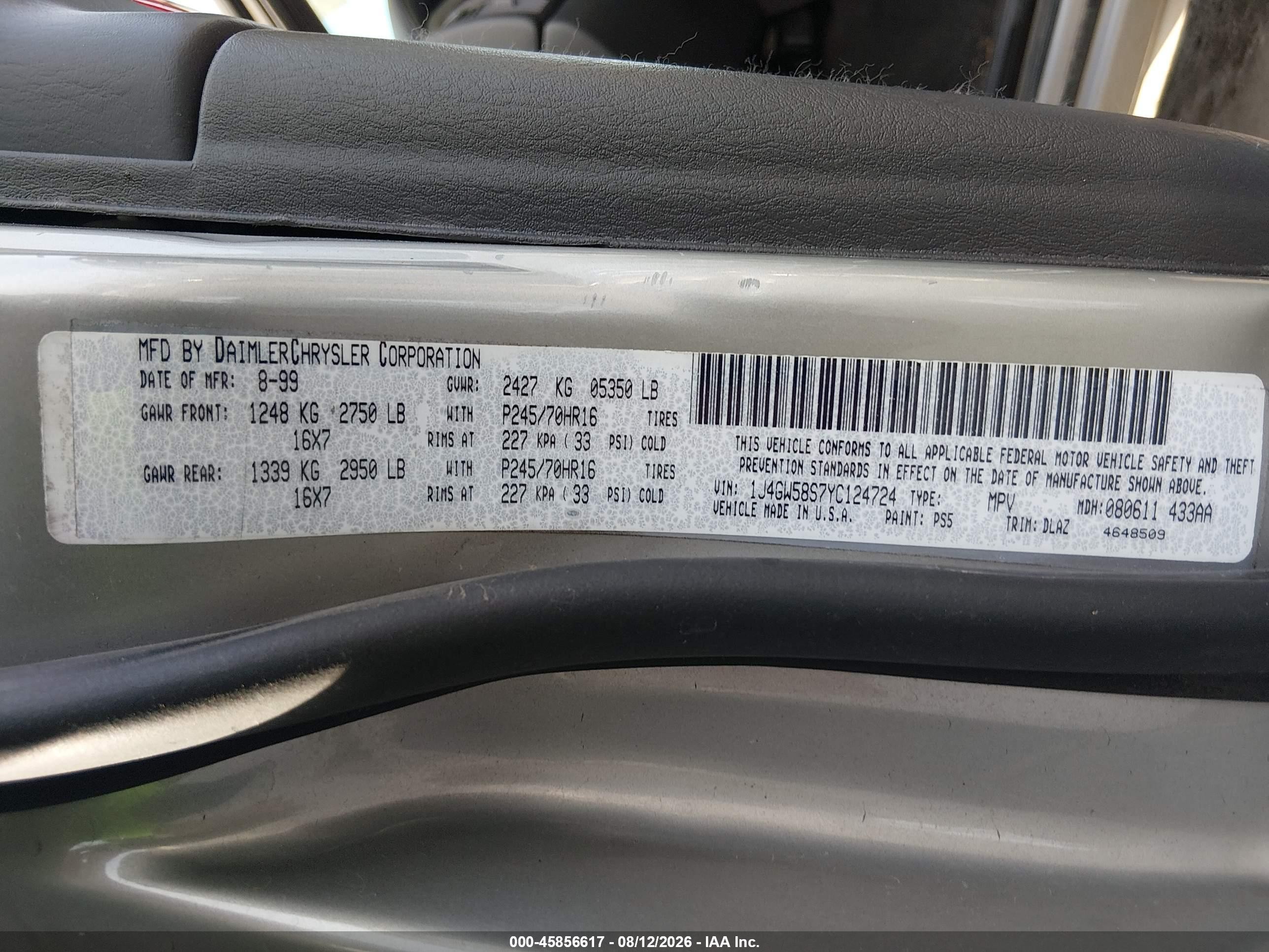 2000 Jeep Grand Cherokee Limited Silver vin: 1J4GW58S7YC124724