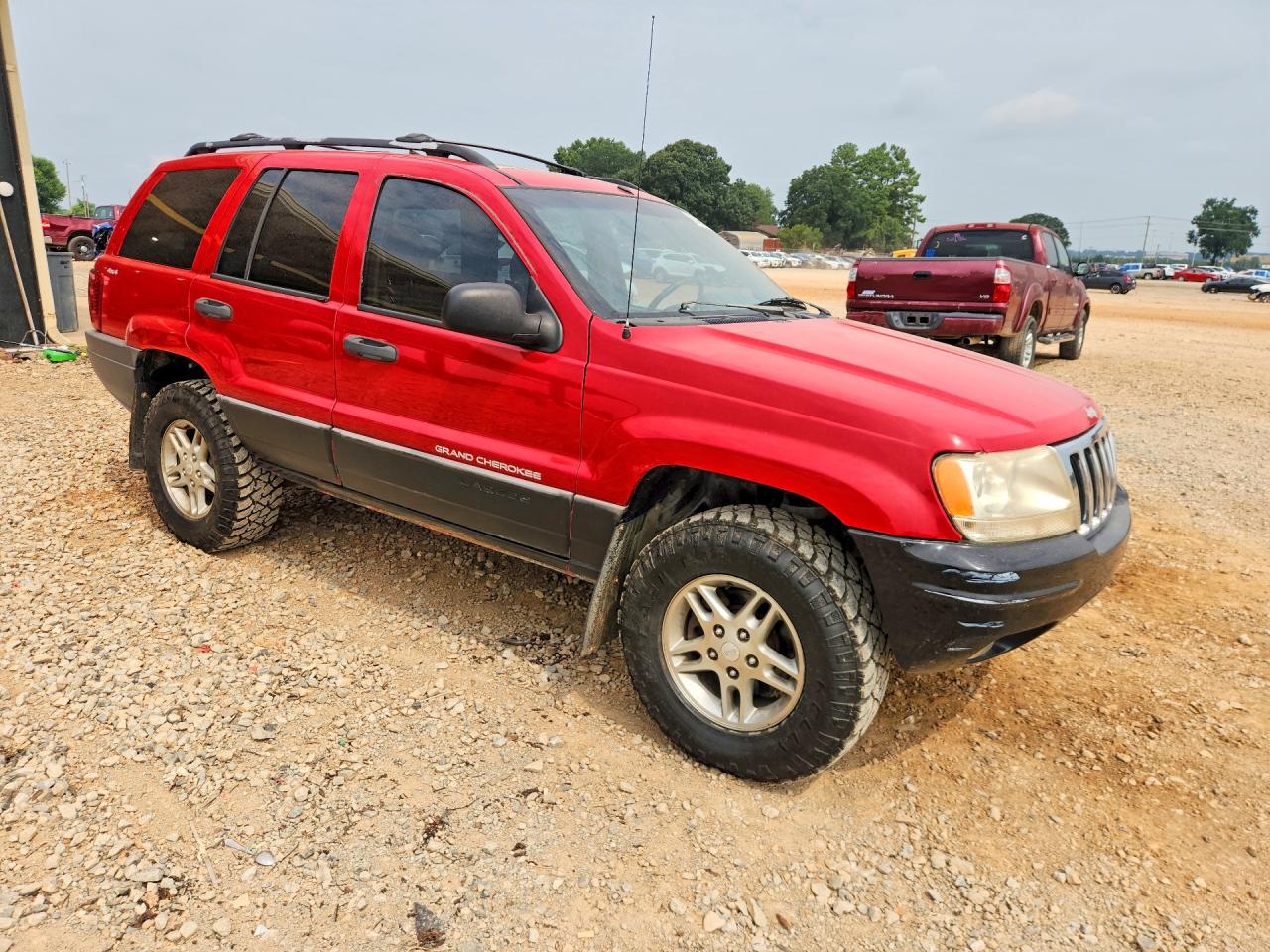 1999 Jeep Grand Cherokee Laredo Red vin: 1J4GW58S8XC588362
