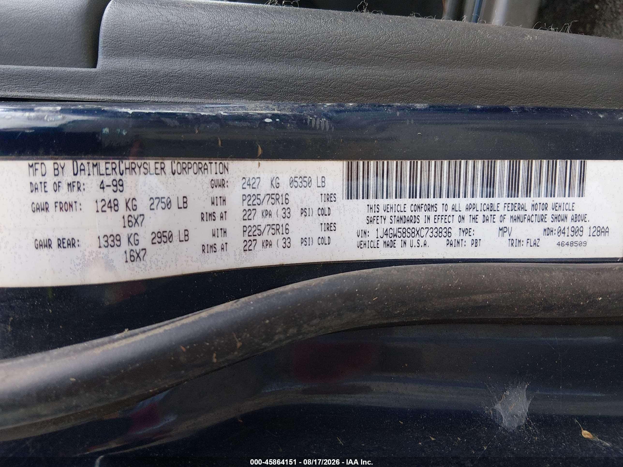 1999 Jeep Grand Cherokee Laredo Blue vin: 1J4GW58S8XC733836