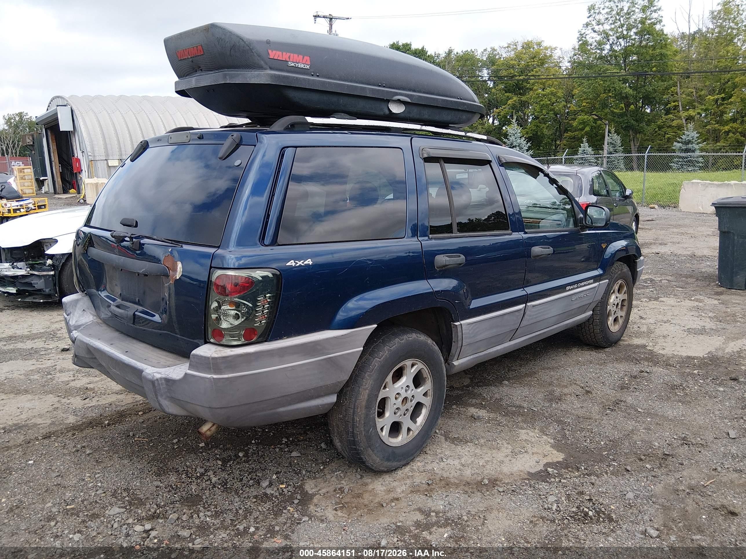 1999 Jeep Grand Cherokee Laredo Blue vin: 1J4GW58S8XC733836