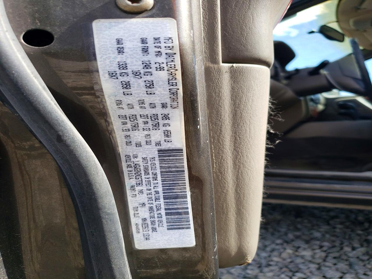 1999 Jeep Grand Cherokee Limited Tan vin: 1J4GW68N2XC677361