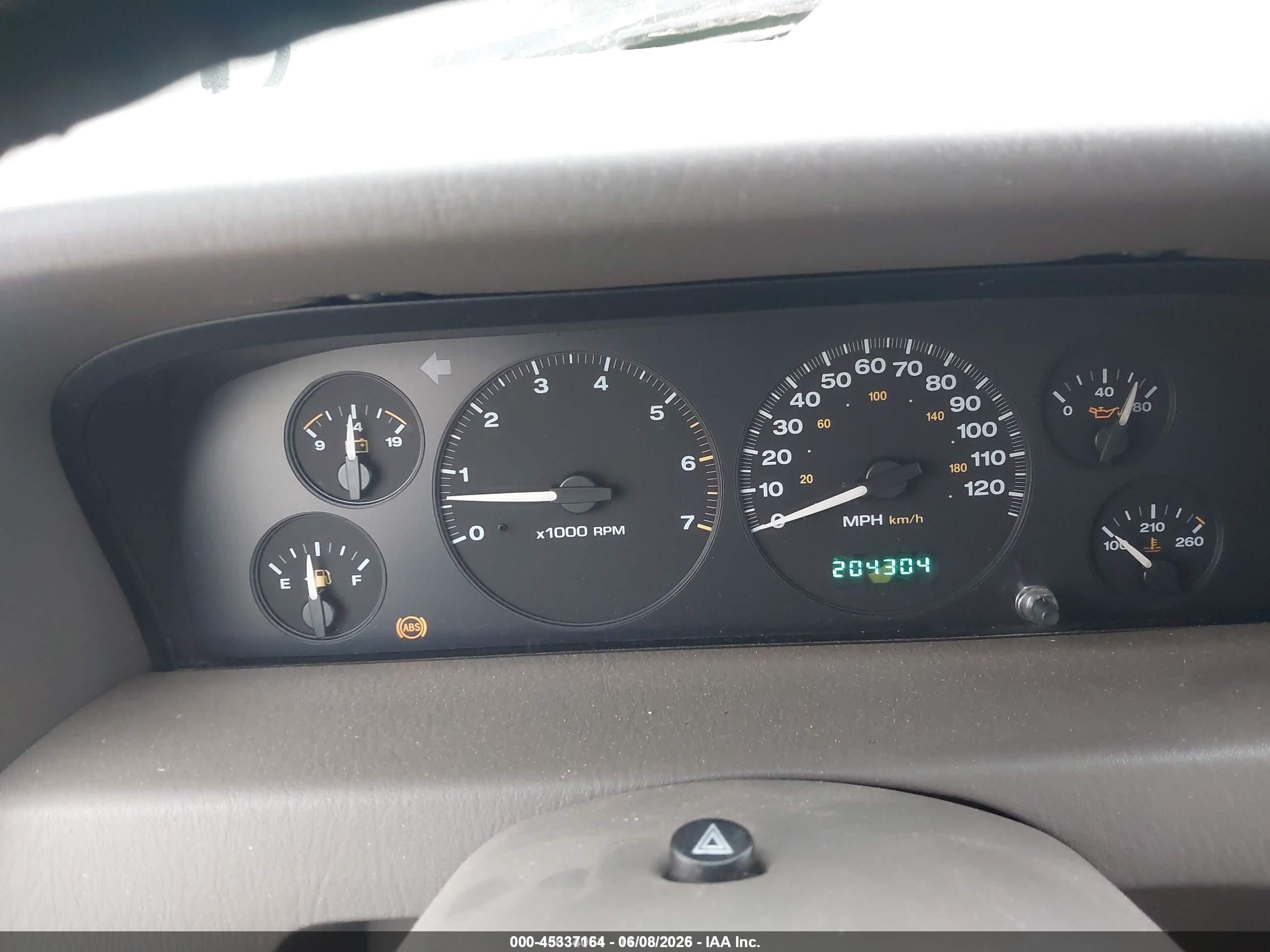 1999 Jeep Grand Cherokee Limited Green vin: 1J4GW68N5XC738654