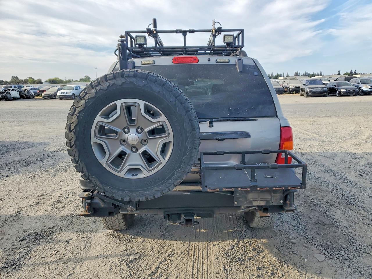 1999 Jeep Grand Cherokee Limited Gray vin: 1J4GW68N7XC762938