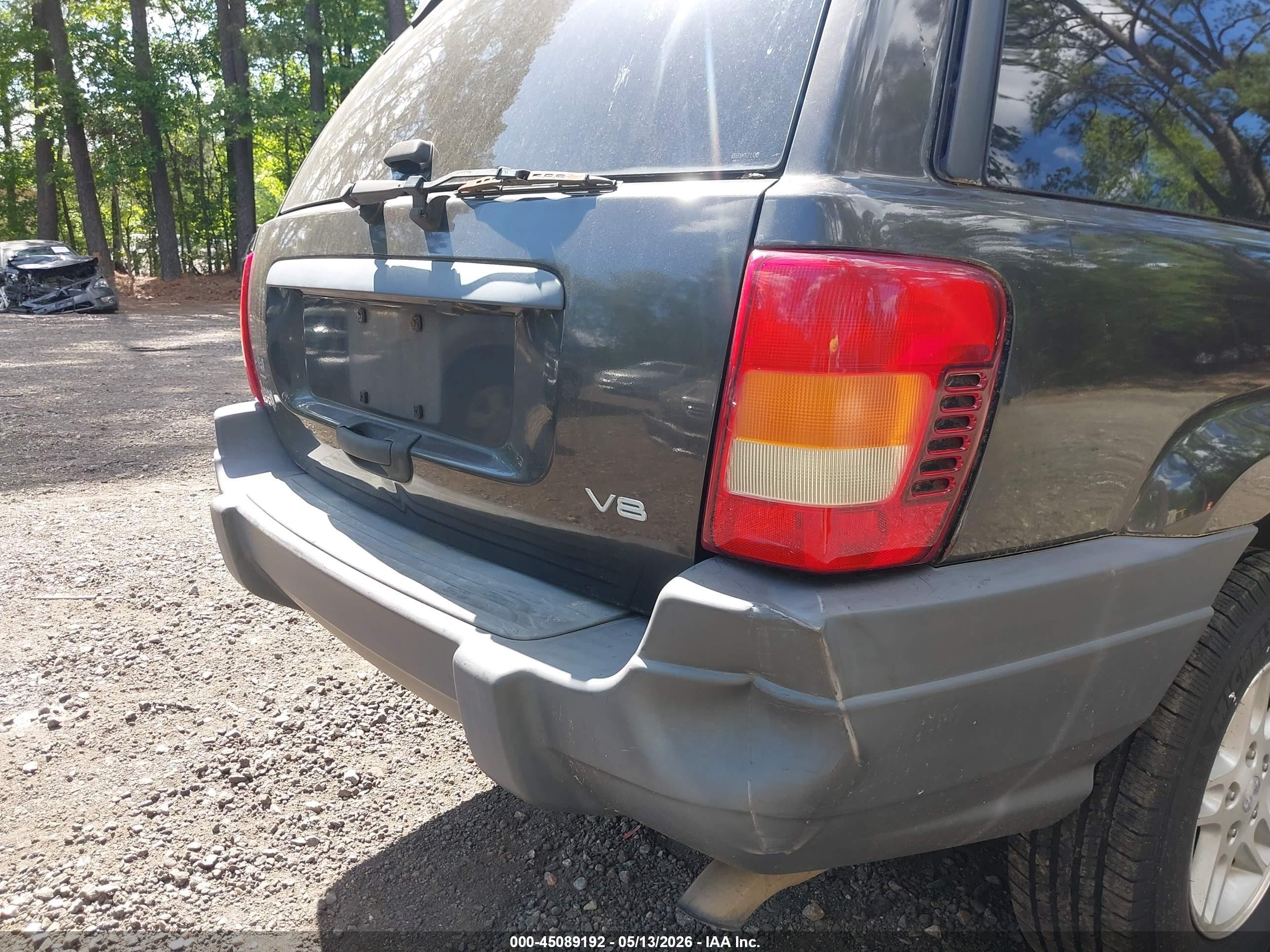2004 Jeep Grand Cherokee Laredo Dark Brown vin: 1J4GX48N44C376040