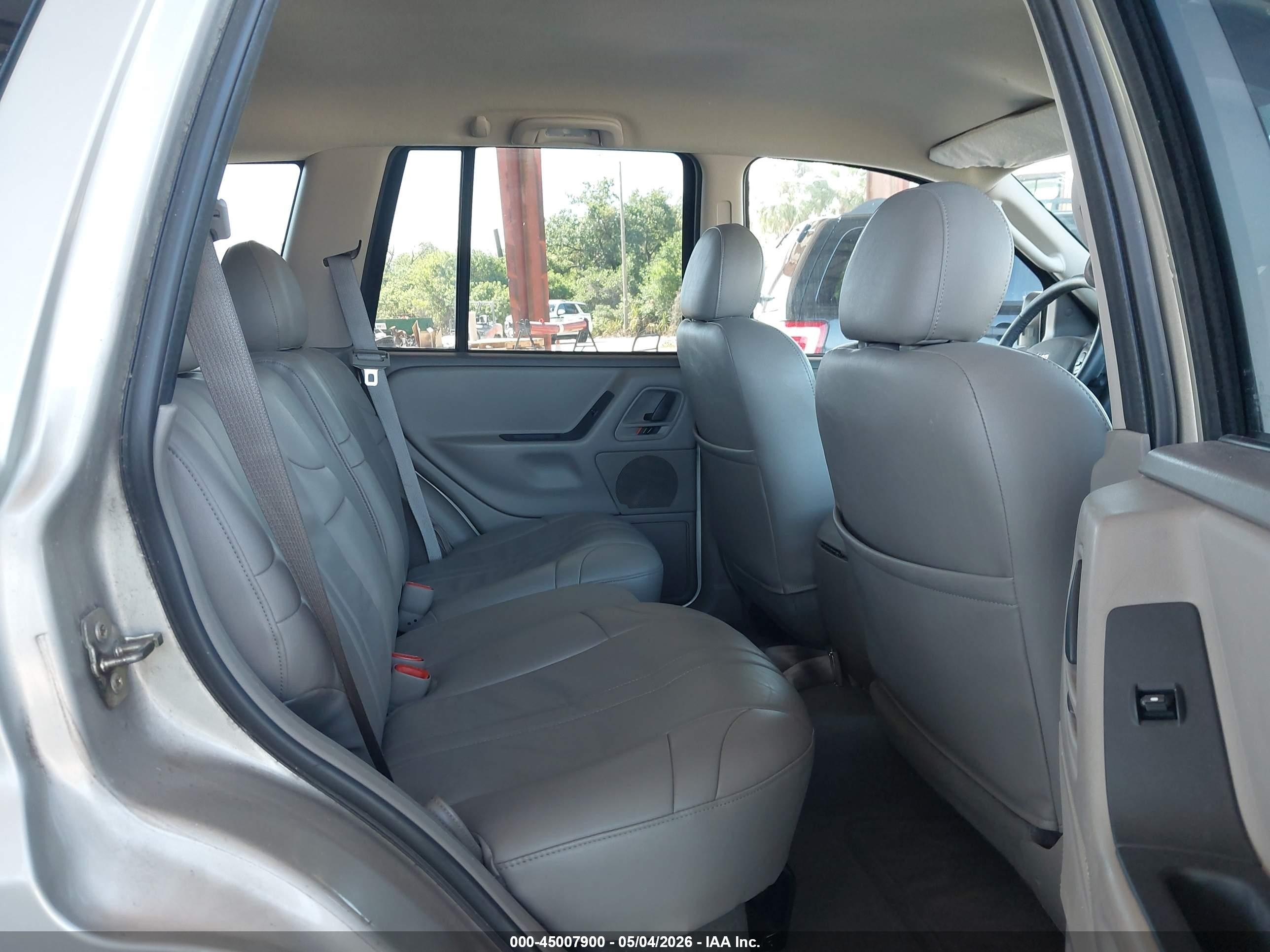 2004 Jeep Grand Cherokee Laredo Желто-коричневый vin: 1J4GX48S04C233253