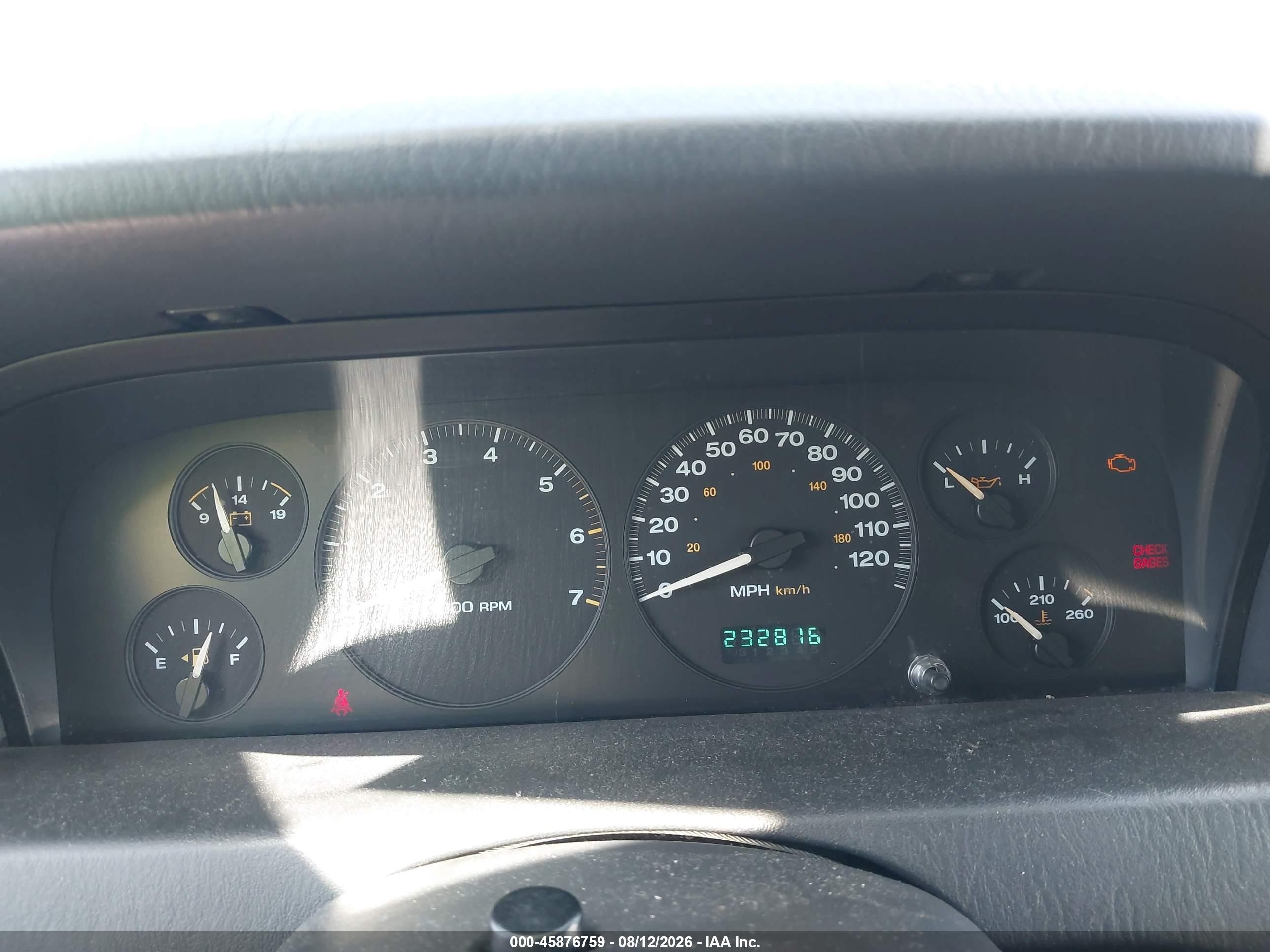 2003 Jeep Grand Cherokee Laredo Silver vin: 1J4GX48S23C515411