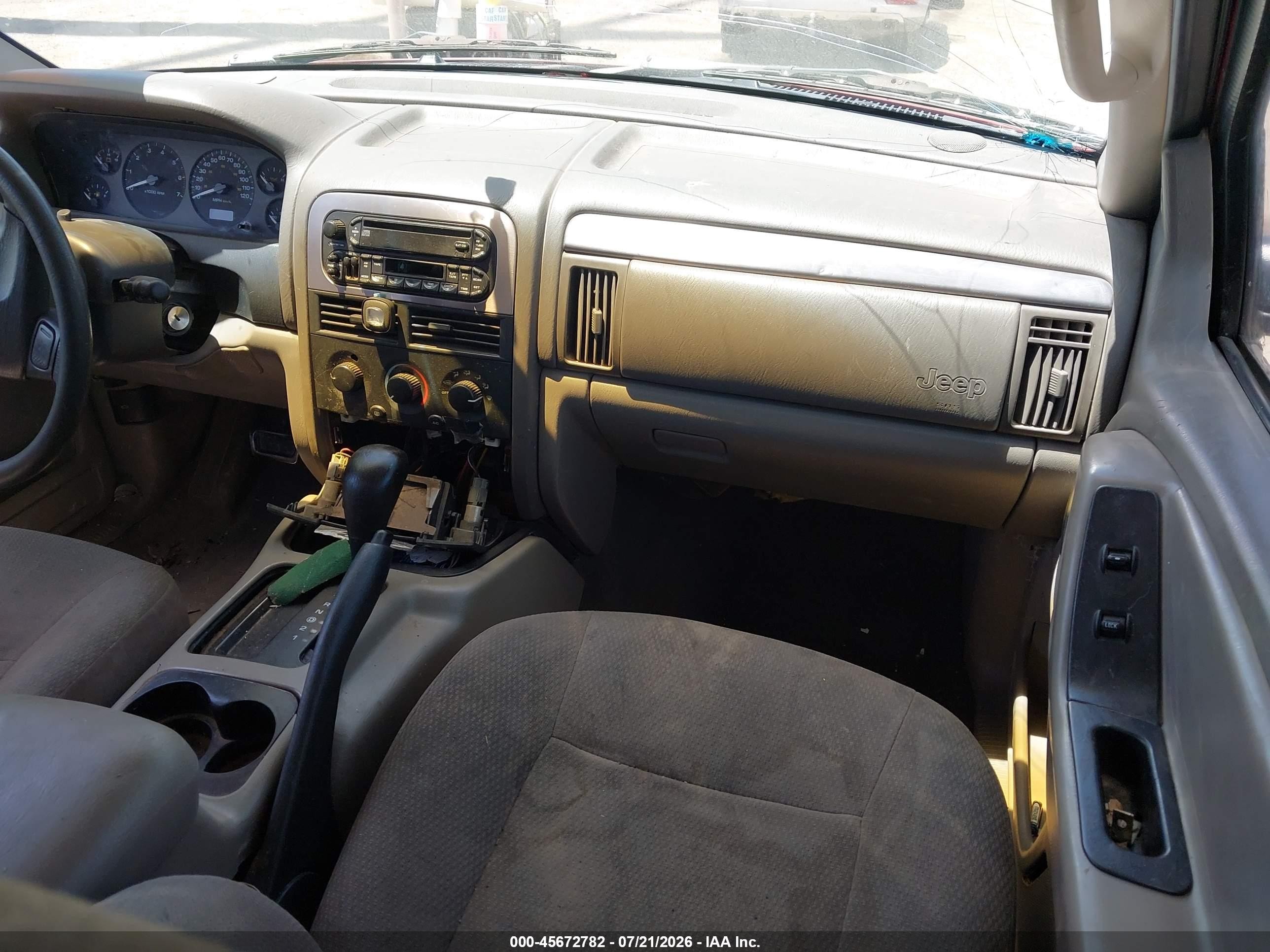 2002 Jeep Grand Cherokee Laredo Red vin: 1J4GX48S52C323401