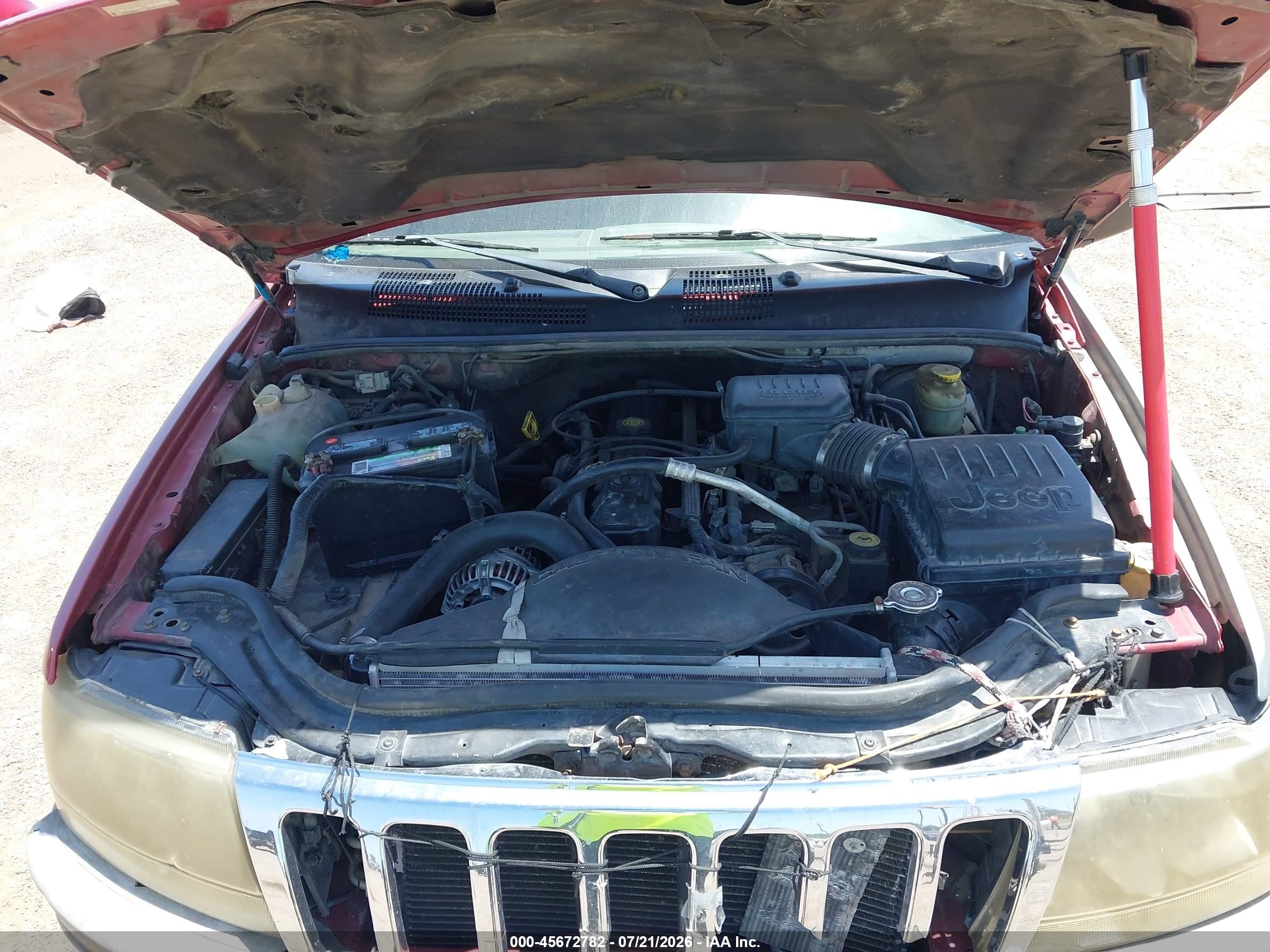 2002 Jeep Grand Cherokee Laredo Red vin: 1J4GX48S52C323401