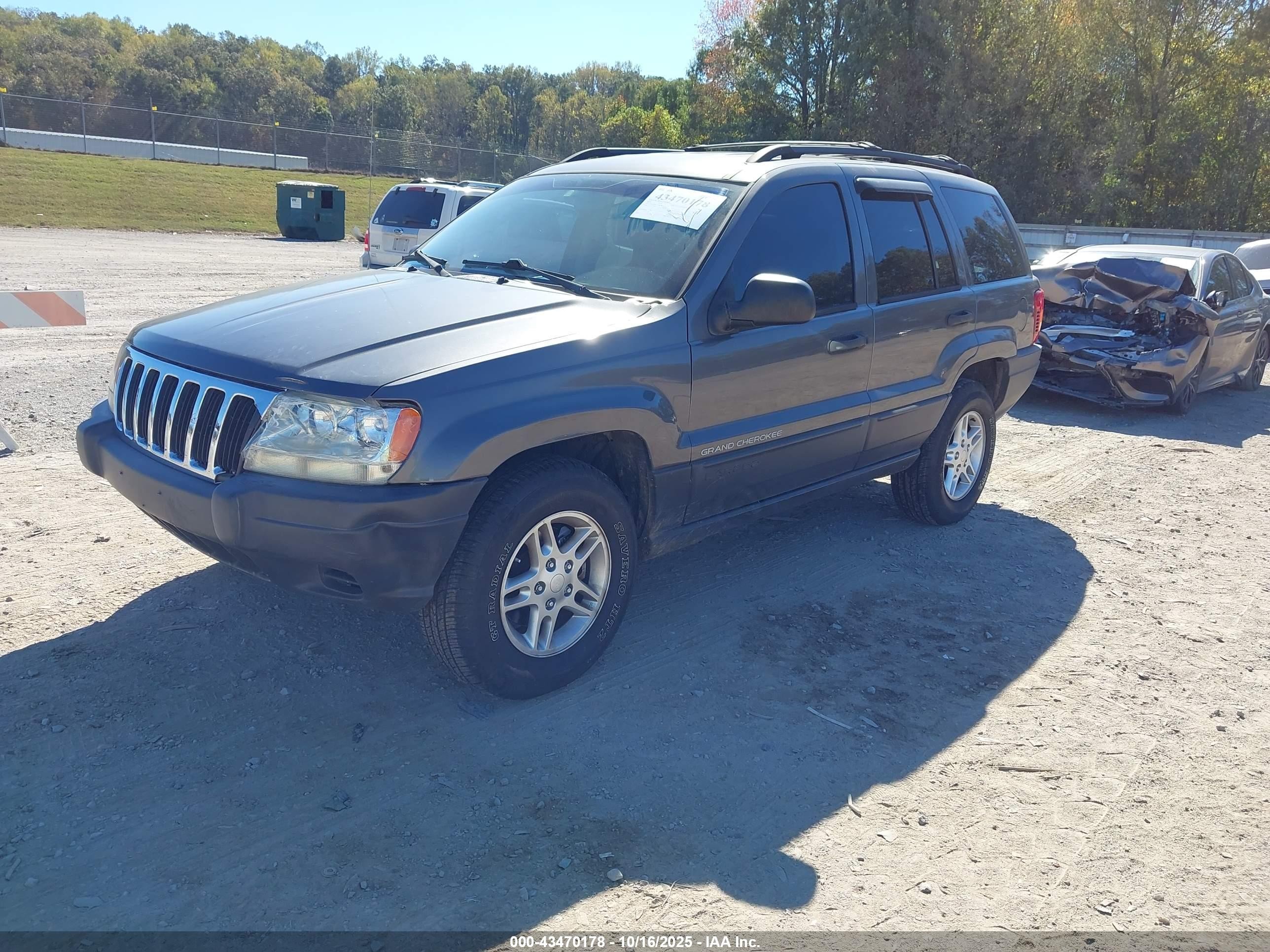 2003 Jeep Grand Cherokee Laredo Gray vin: 1J4GX48S63C564756