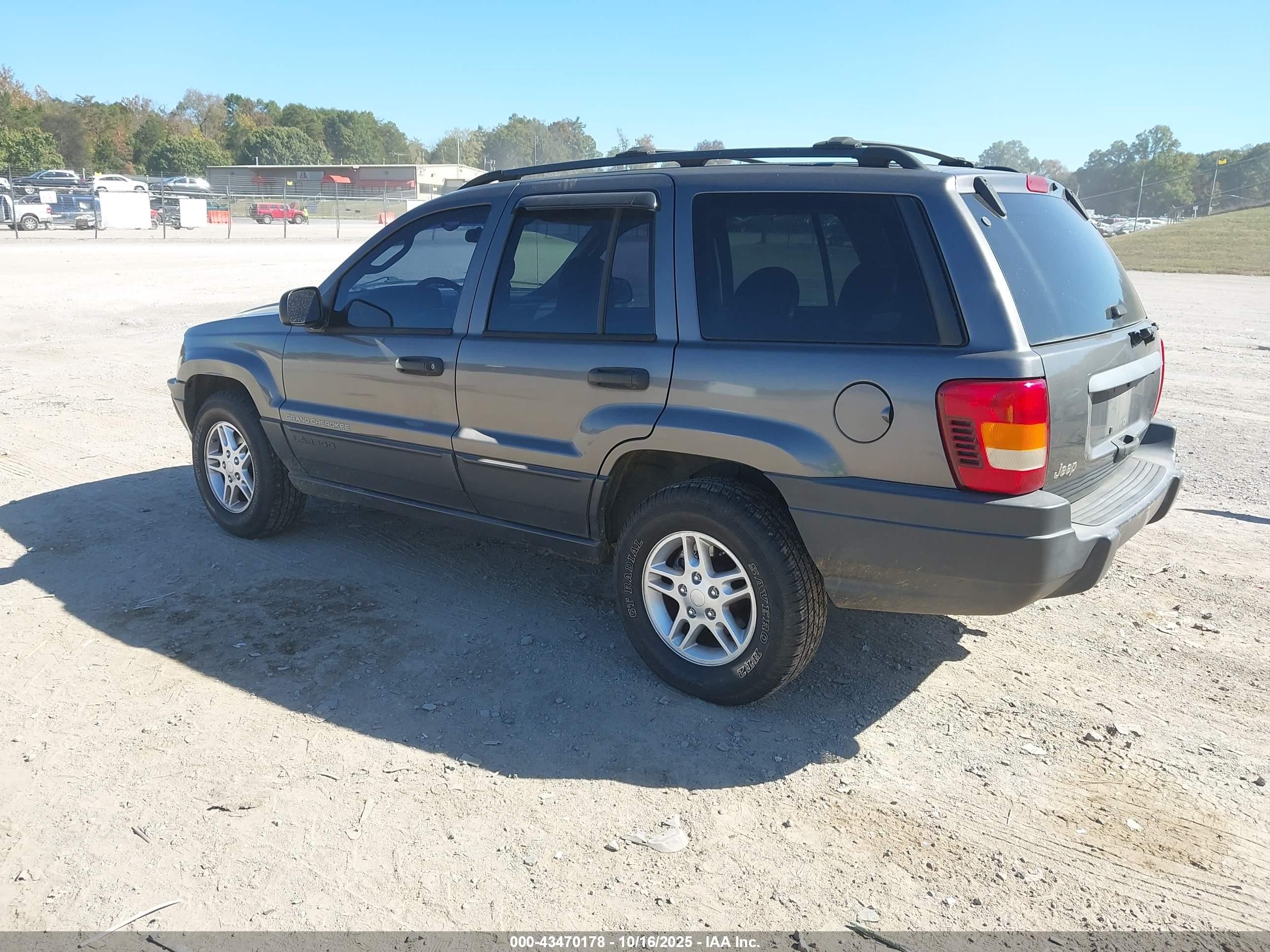 2003 Jeep Grand Cherokee Laredo Gray vin: 1J4GX48S63C564756