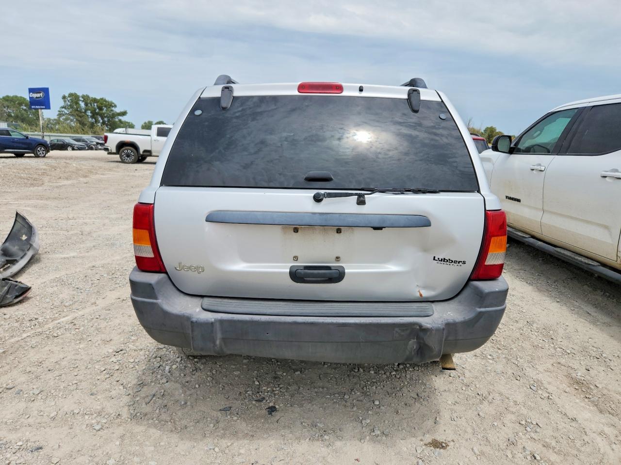 2004 Jeep Grand Cherokee Laredo Silver vin: 1J4GX48S64C258433