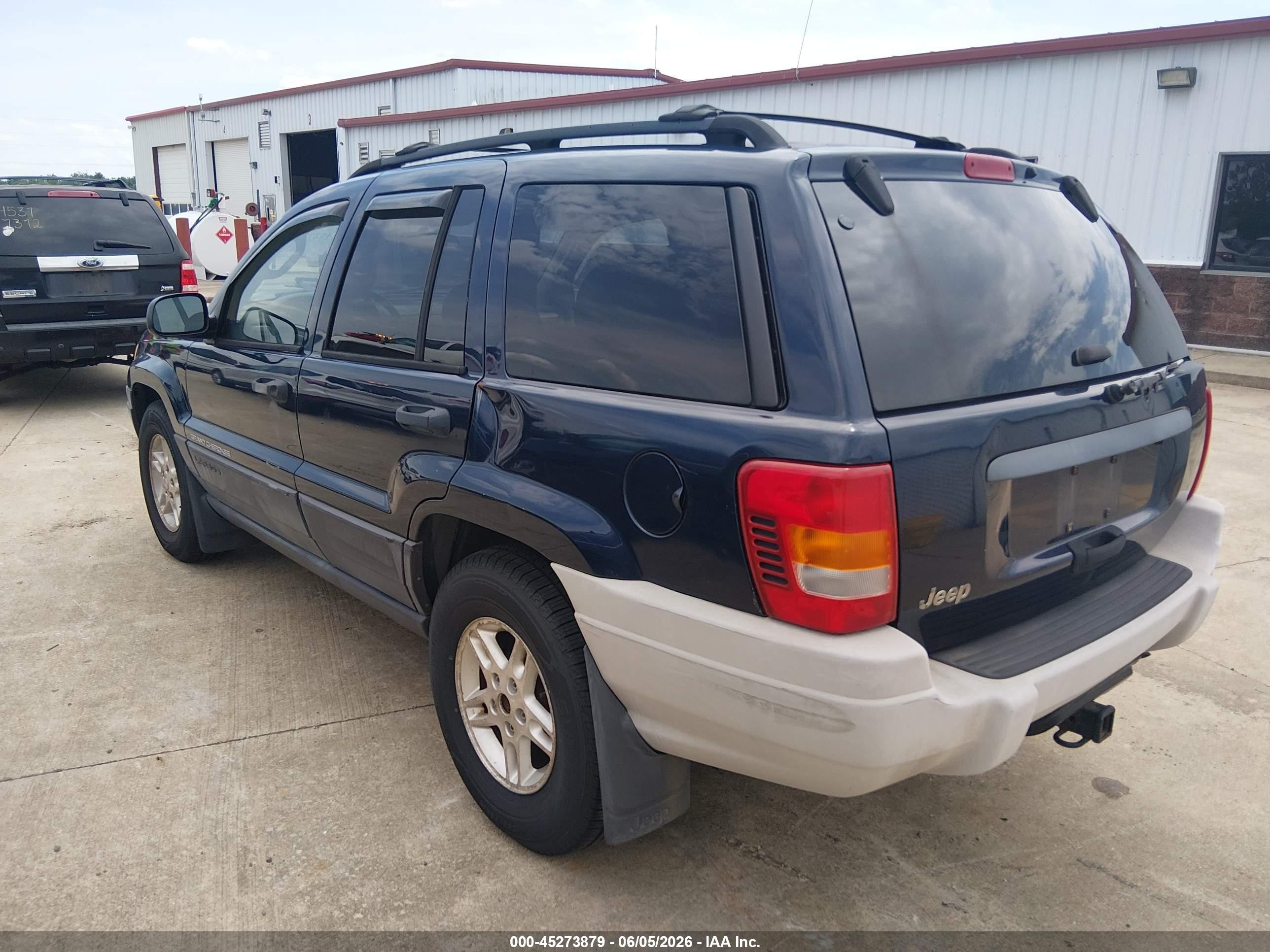 2004 Jeep Grand Cherokee Laredo Blue vin: 1J4GX48S84C197344