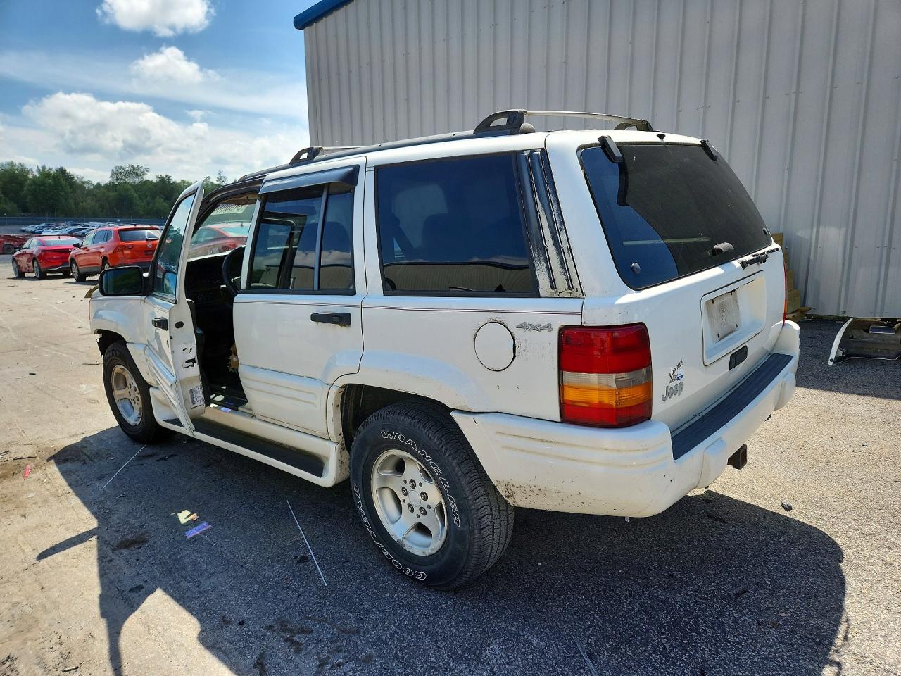1998 Jeep Grand Cherokee Laredo White vin: 1J4GZ48S1WC212327
