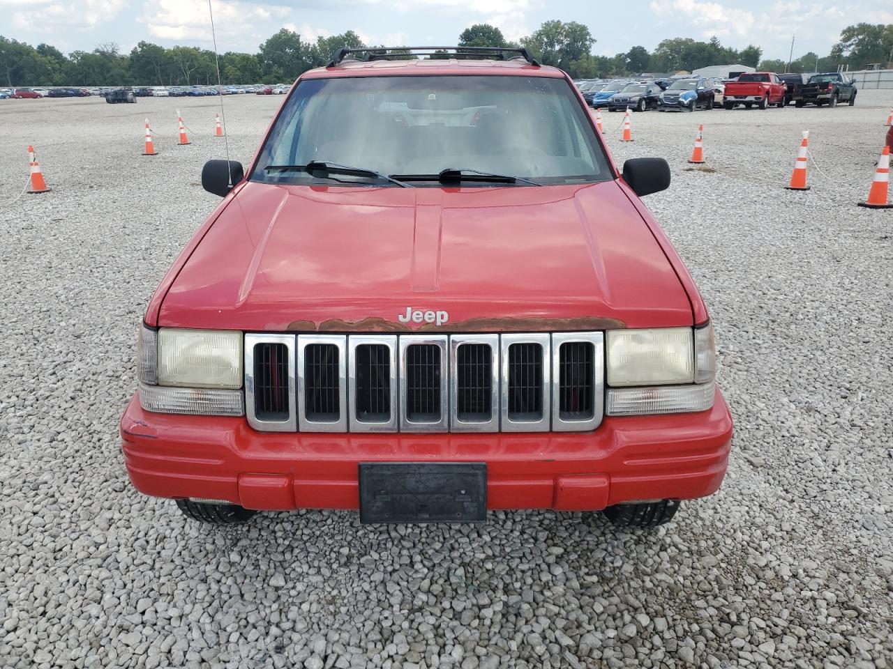 1998 Jeep Grand Cherokee Laredo Red vin: 1J4GZ48S6WC282812