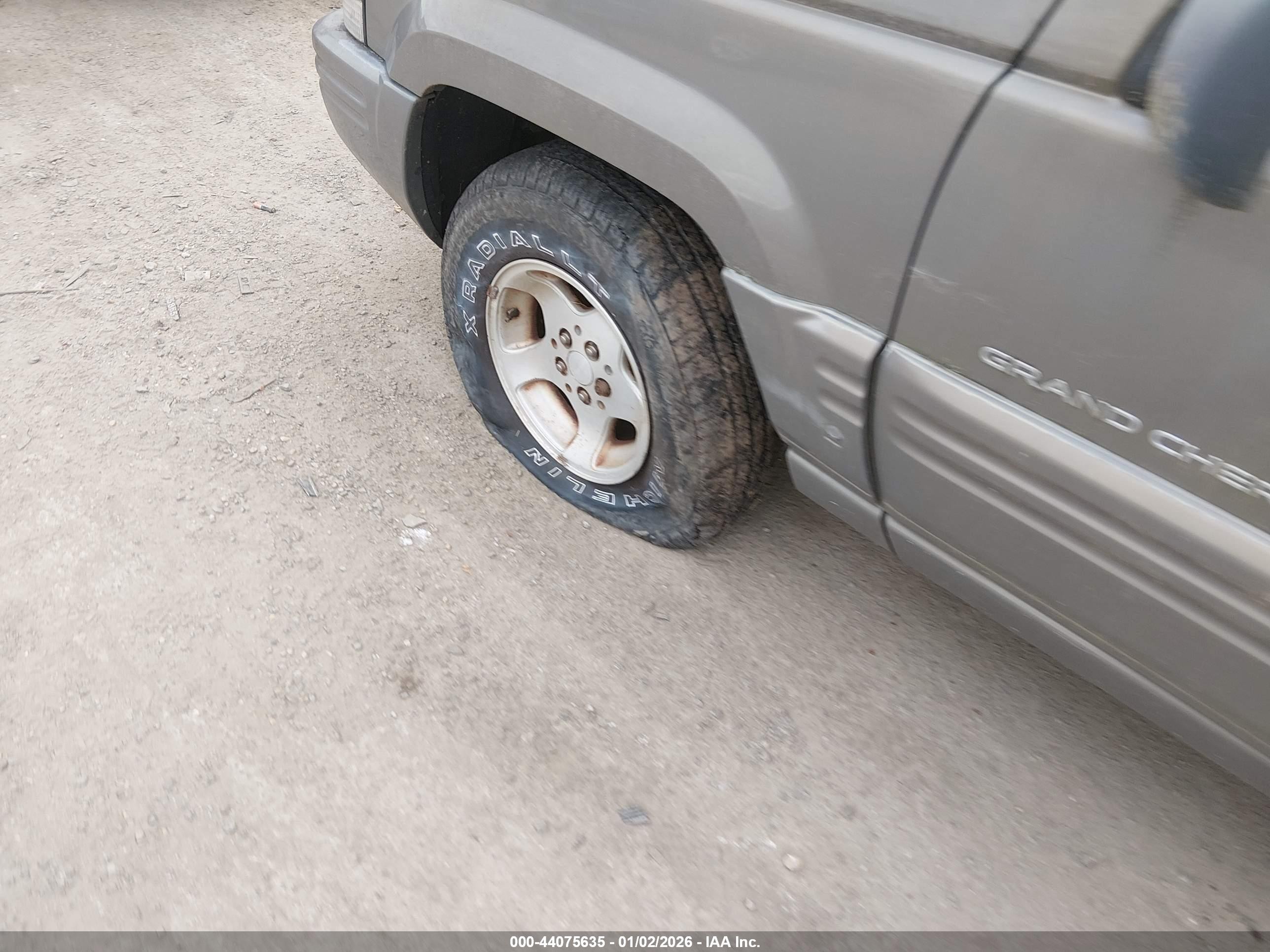 1998 Jeep Grand Cherokee Laredo Tan vin: 1J4GZ48Y0WC248854