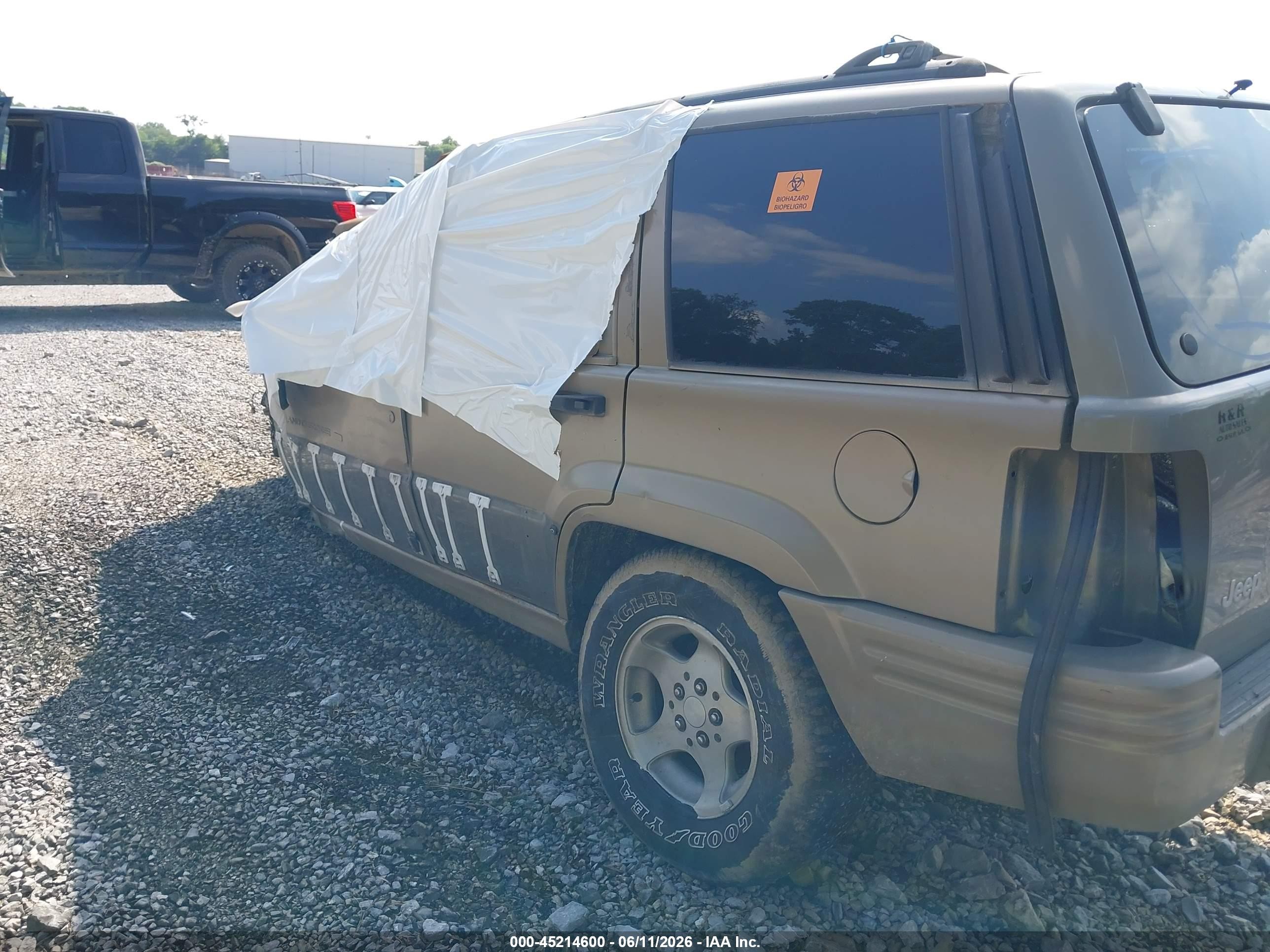 1998 Jeep Grand Cherokee Laredo Brown vin: 1J4GZ48YXWC356883