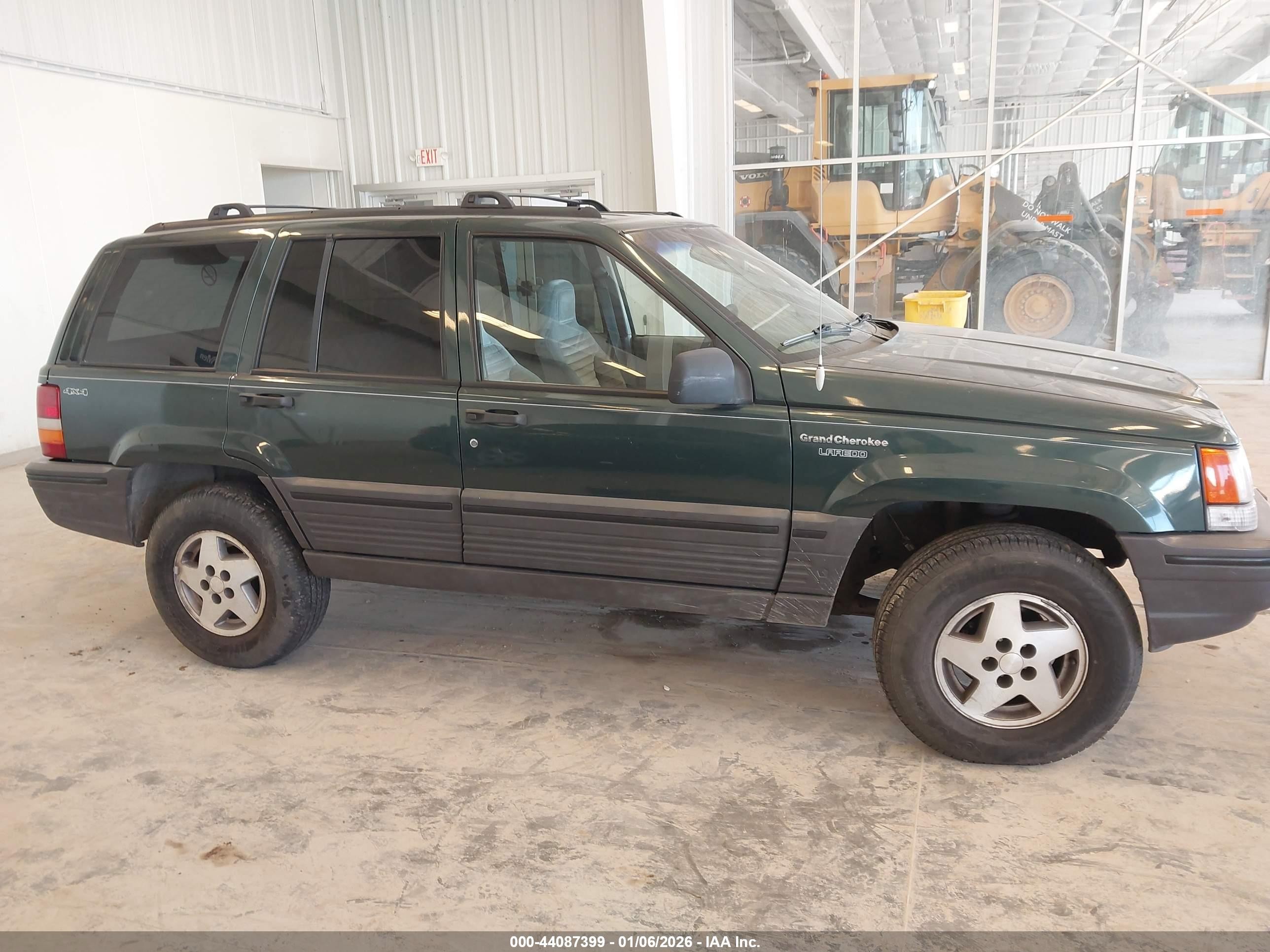 1995 Jeep Grand Cherokee Laredo Green vin: 1J4GZ58S2SC717793