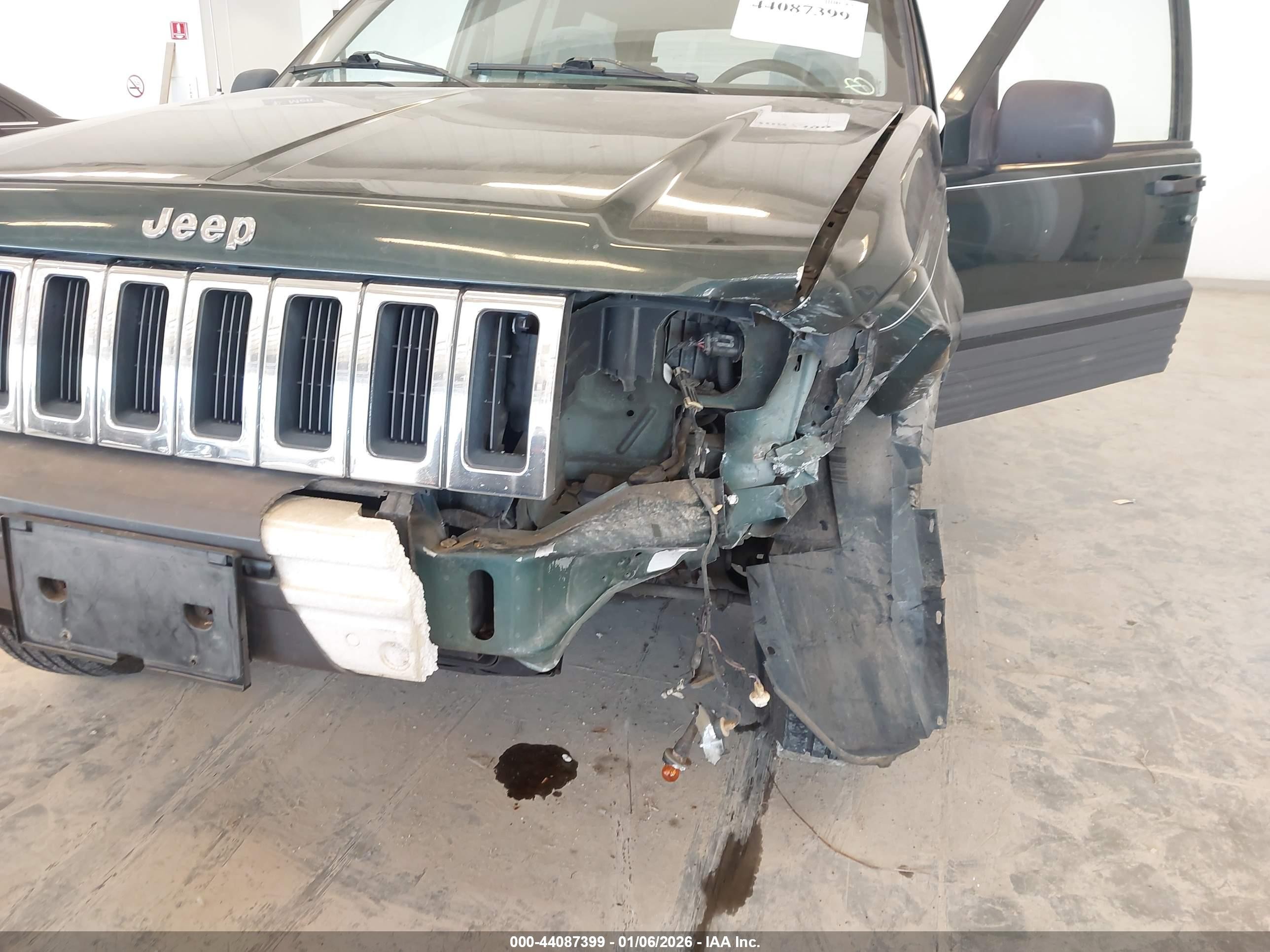 1995 Jeep Grand Cherokee Laredo Green vin: 1J4GZ58S2SC717793
