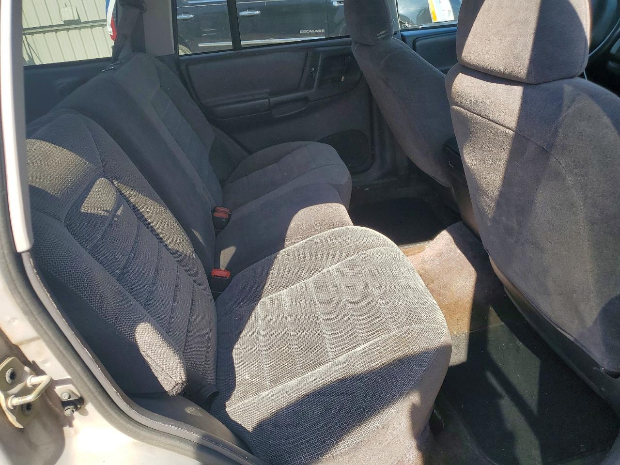1996 Jeep Grand Cherokee Laredo Silver vin: 1J4GZ58S2TC327133