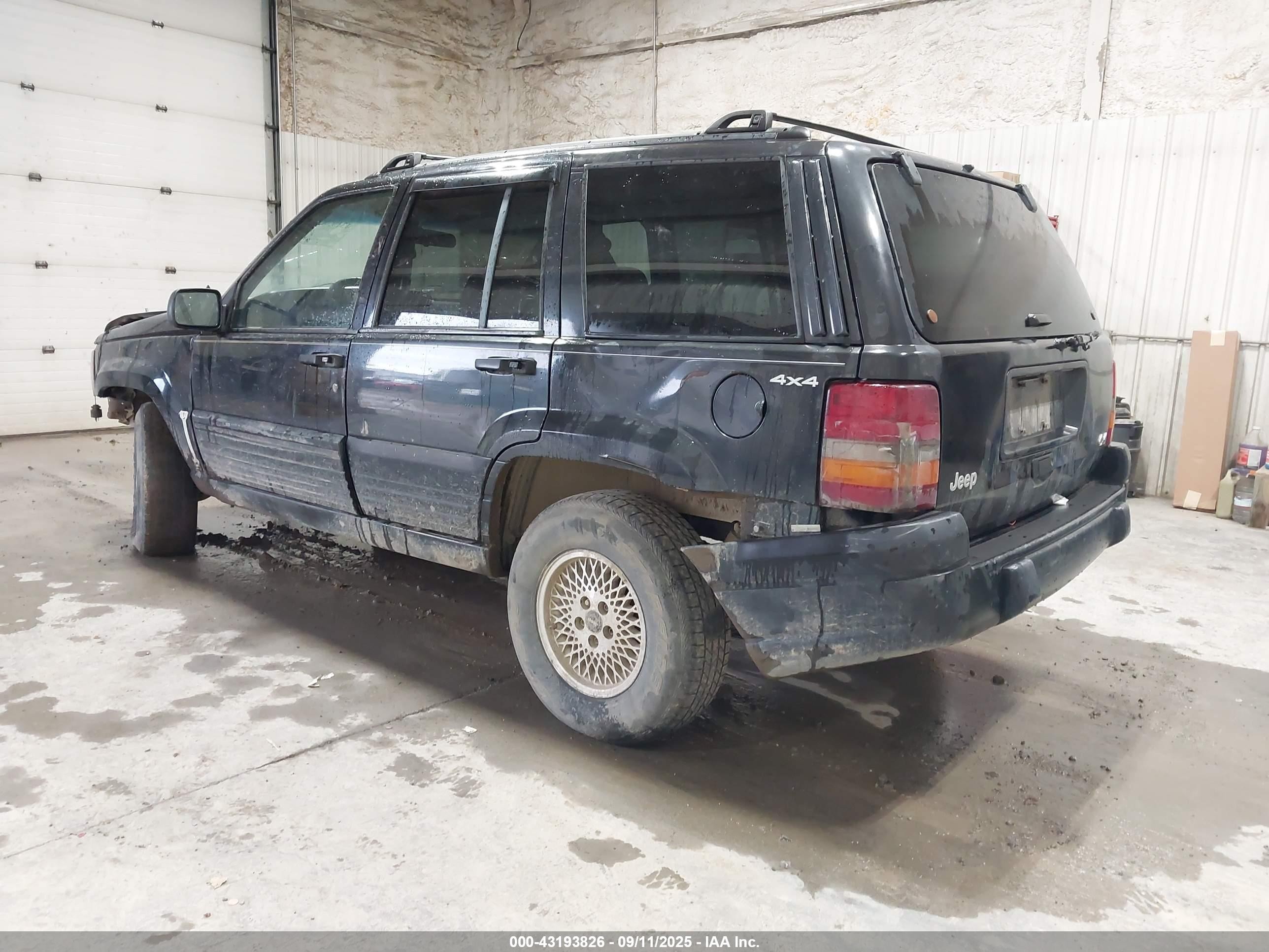 1998 Jeep Grand Cherokee Laredo Black vin: 1J4GZ58S2WC283168