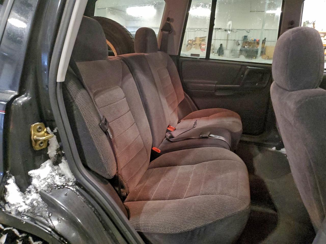 1998 Jeep Grand Cherokee Laredo Black vin: 1J4GZ58S2WC301278
