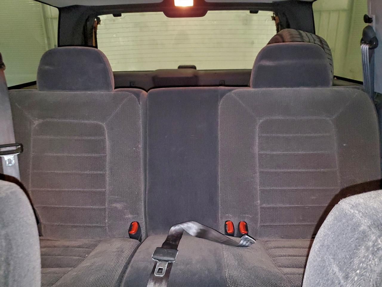 1998 Jeep Grand Cherokee Laredo Black vin: 1J4GZ58S2WC301278