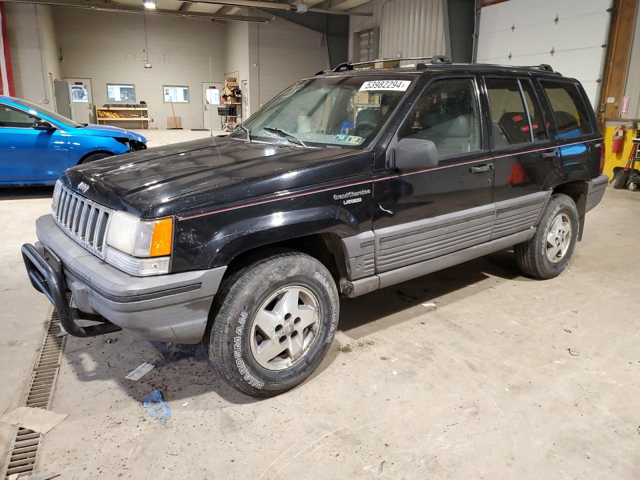 Price & History 1994 Jeep Grand Cherokee Laredo 4.0l 6 vin