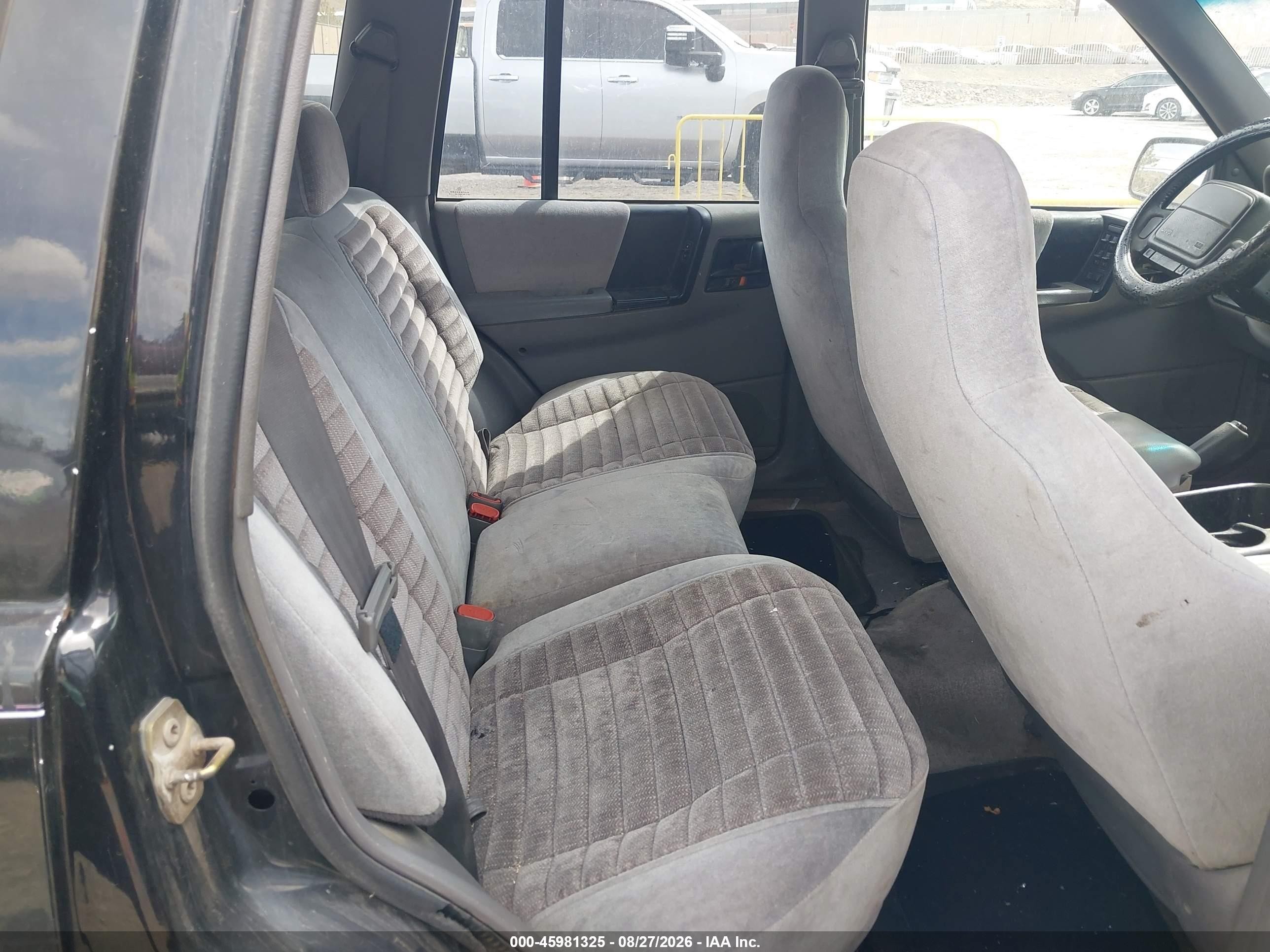 1994 Jeep Grand Cherokee Laredo Black vin: 1J4GZ58S3RC322855