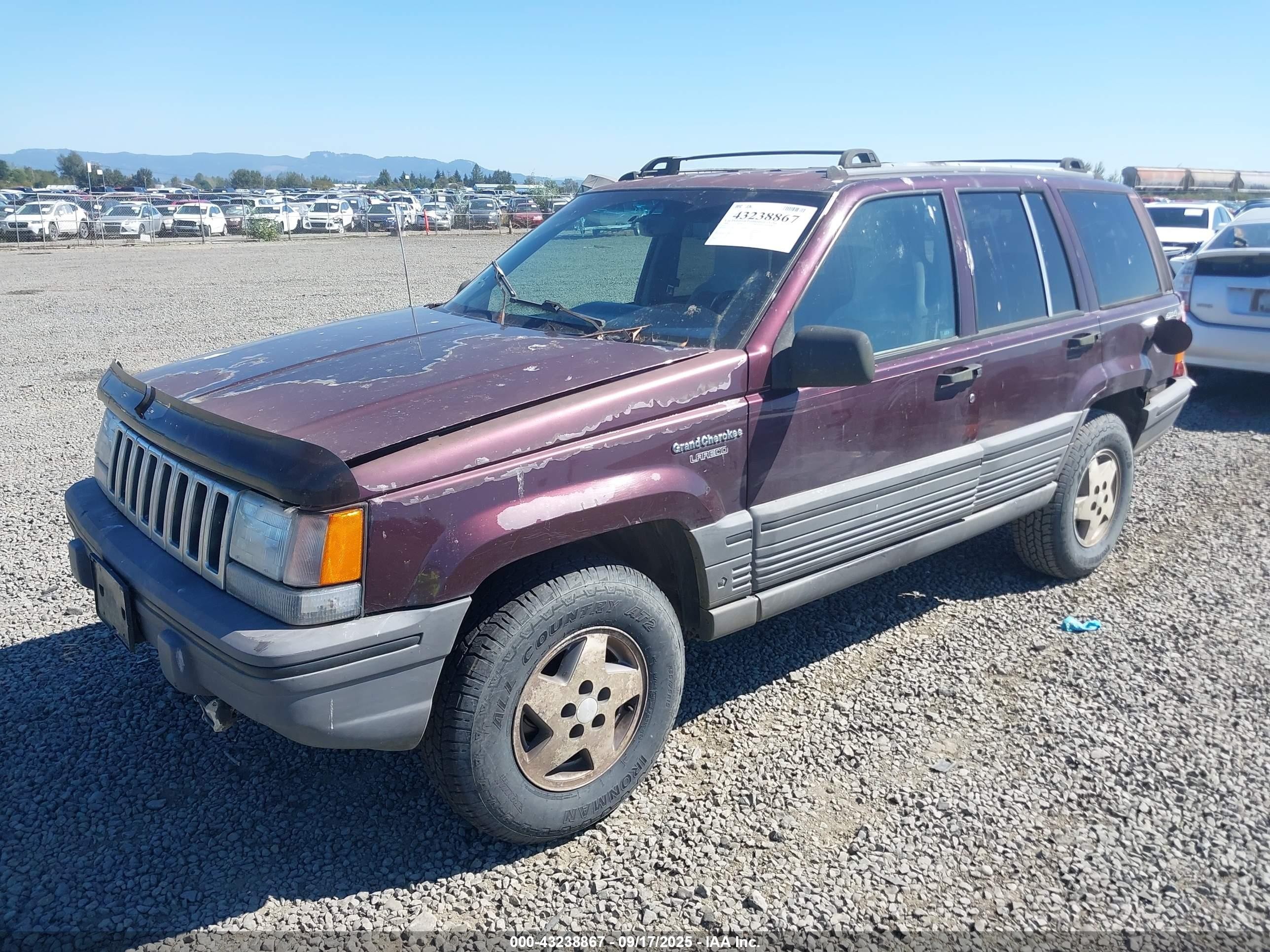 1995 Jeep Grand Cherokee Laredo Purple vin: 1J4GZ58S3SC741066