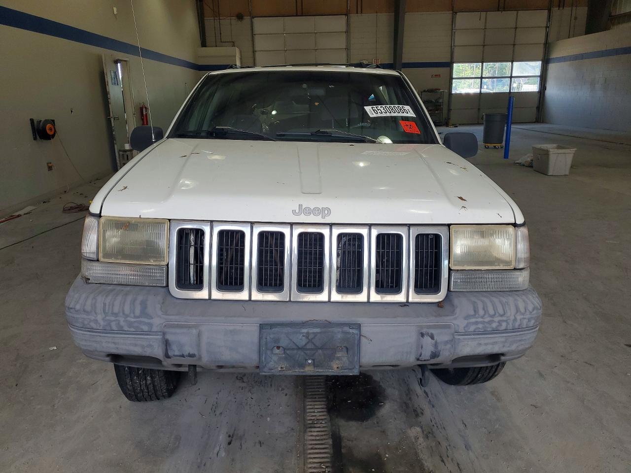 1997 Jeep Cherokee White vin: 1J4GZ58S3VC665871