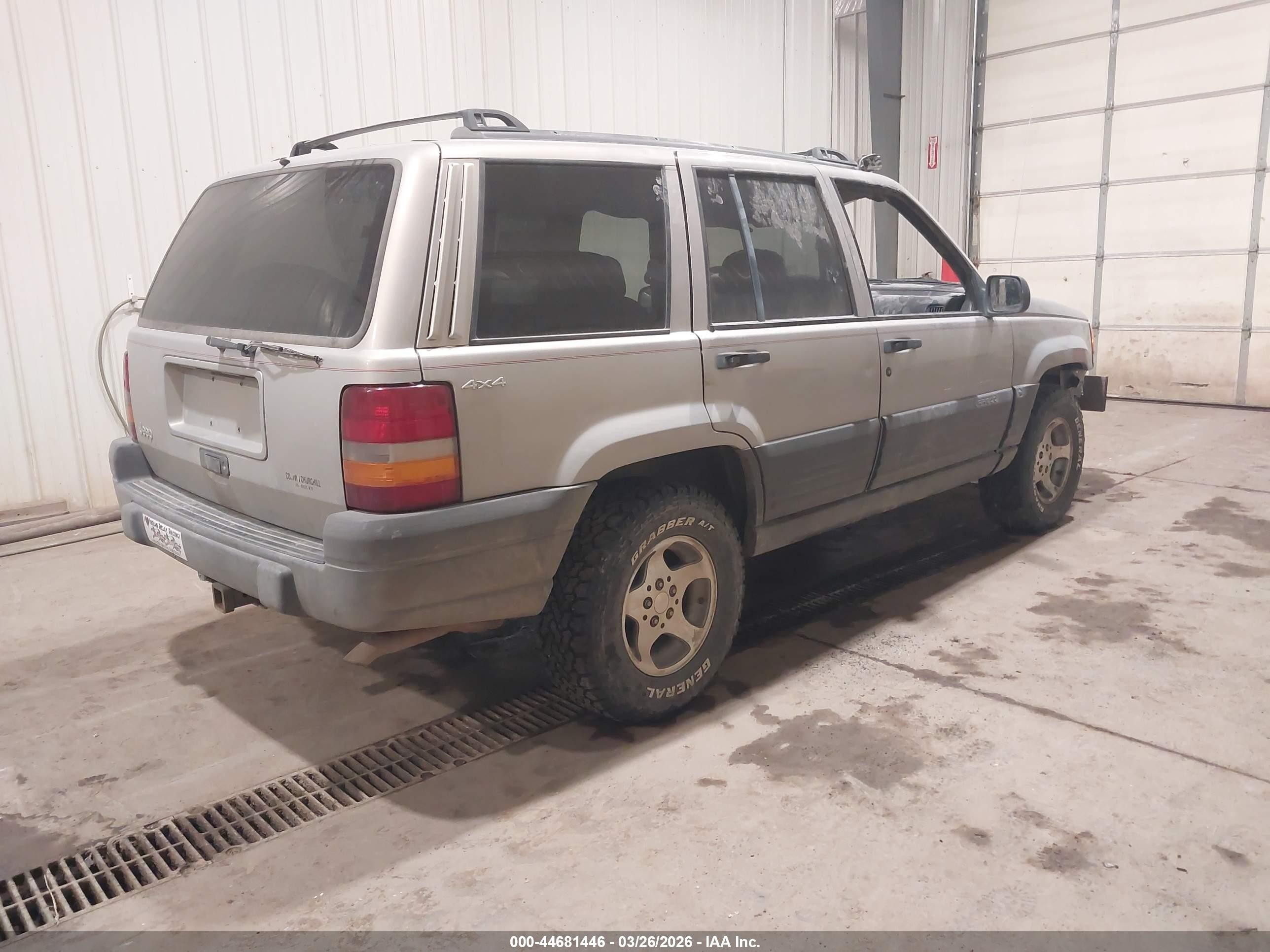 1997 Jeep Grand Cherokee Laredo/tsi Серый vin: 1J4GZ58S3VC685814