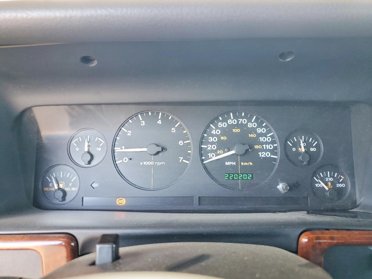 1998 Jeep Grand Cherokee Laredo Зеленый vin: 1J4GZ58S3WC284037