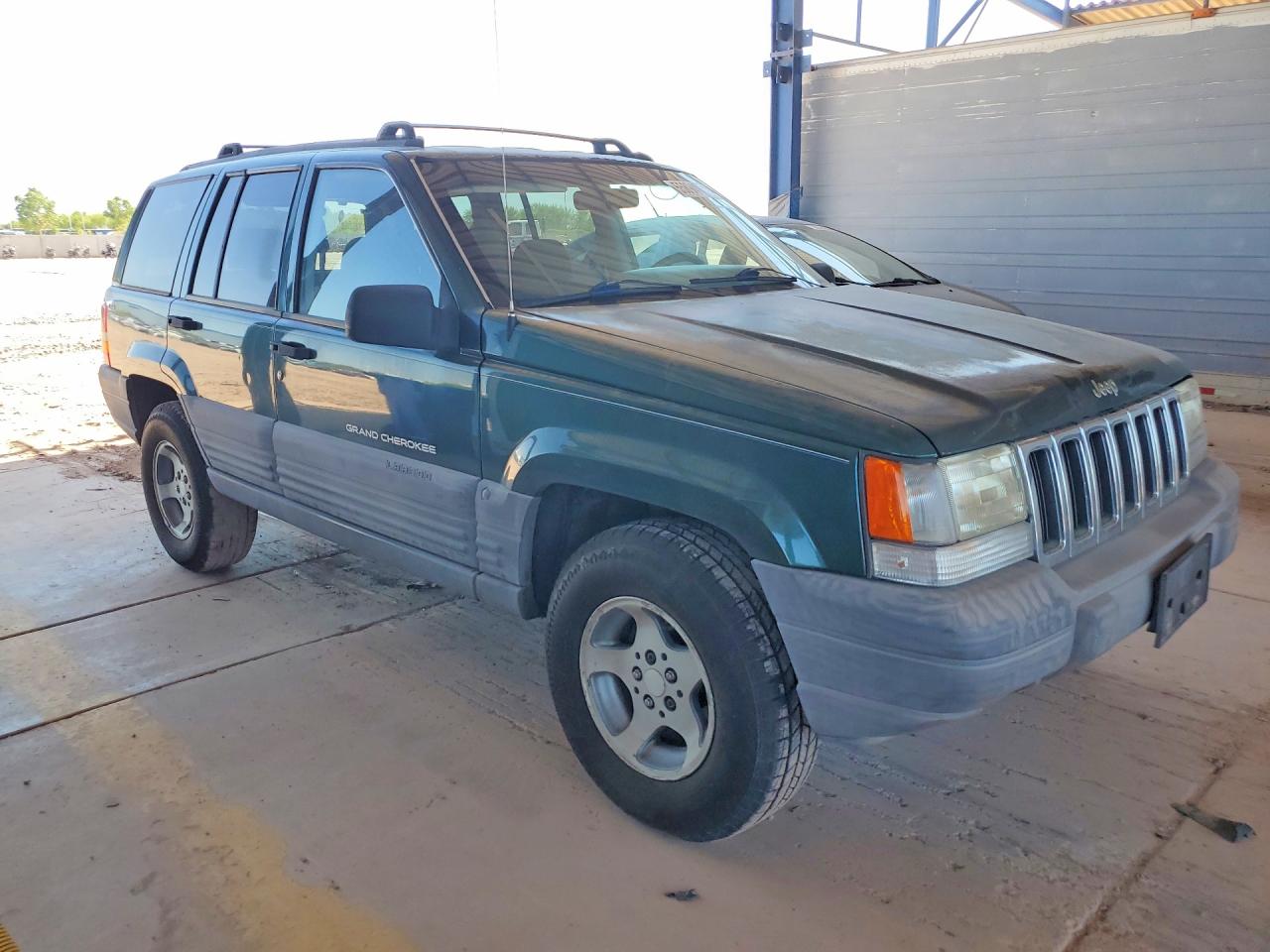 1998 Jeep Grand Cherokee Laredo Зеленый vin: 1J4GZ58S3WC284037