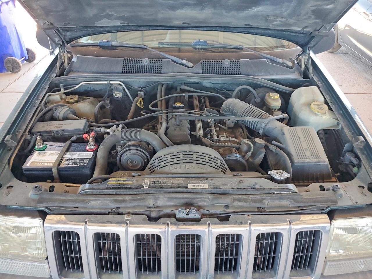 1998 Jeep Grand Cherokee Laredo Зеленый vin: 1J4GZ58S3WC284037