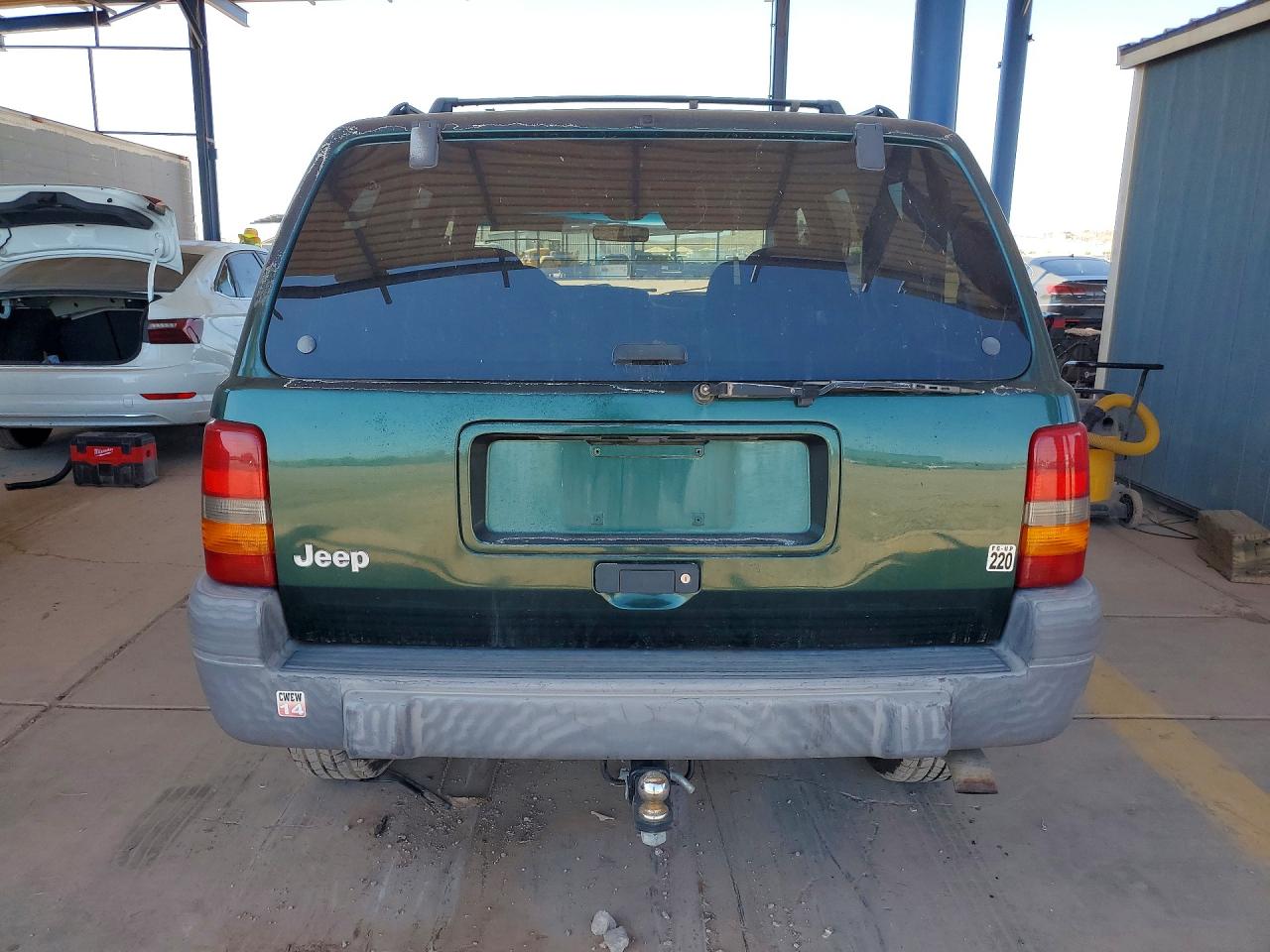 1998 Jeep Grand Cherokee Laredo Зеленый vin: 1J4GZ58S3WC284037