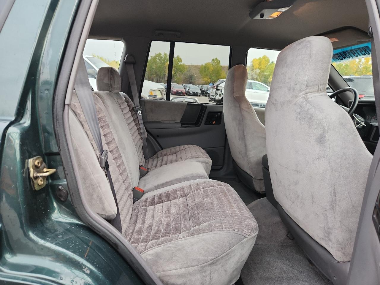 1994 Jeep Grand Cherokee Laredo Green vin: 1J4GZ58S5RC195185